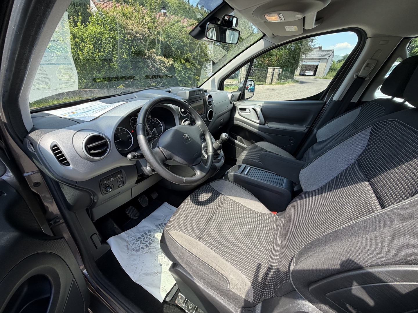 Peugeot PARTNER TEPEE 1.6 BLUEHDI 100CH OUTDOOR S&S