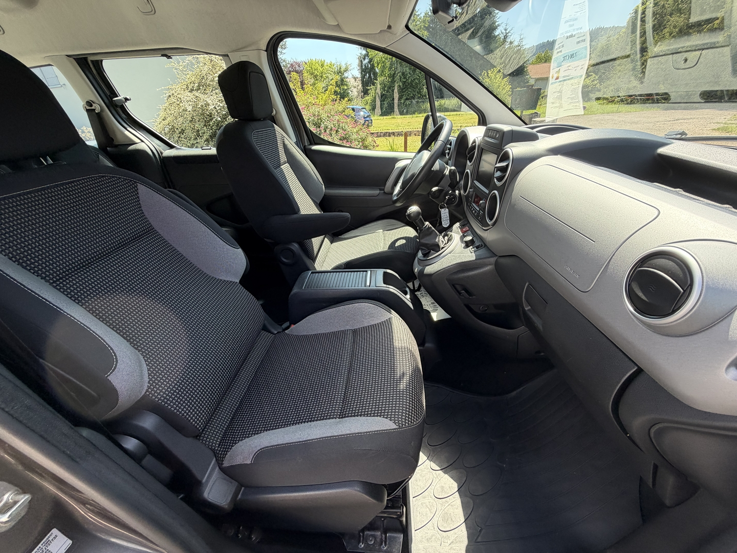 Peugeot PARTNER TEPEE 1.6 BLUEHDI 100CH OUTDOOR S&S