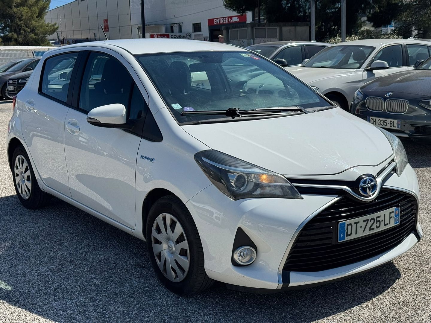 Toyota YARIS HSD 100H DYNAMIC 5P