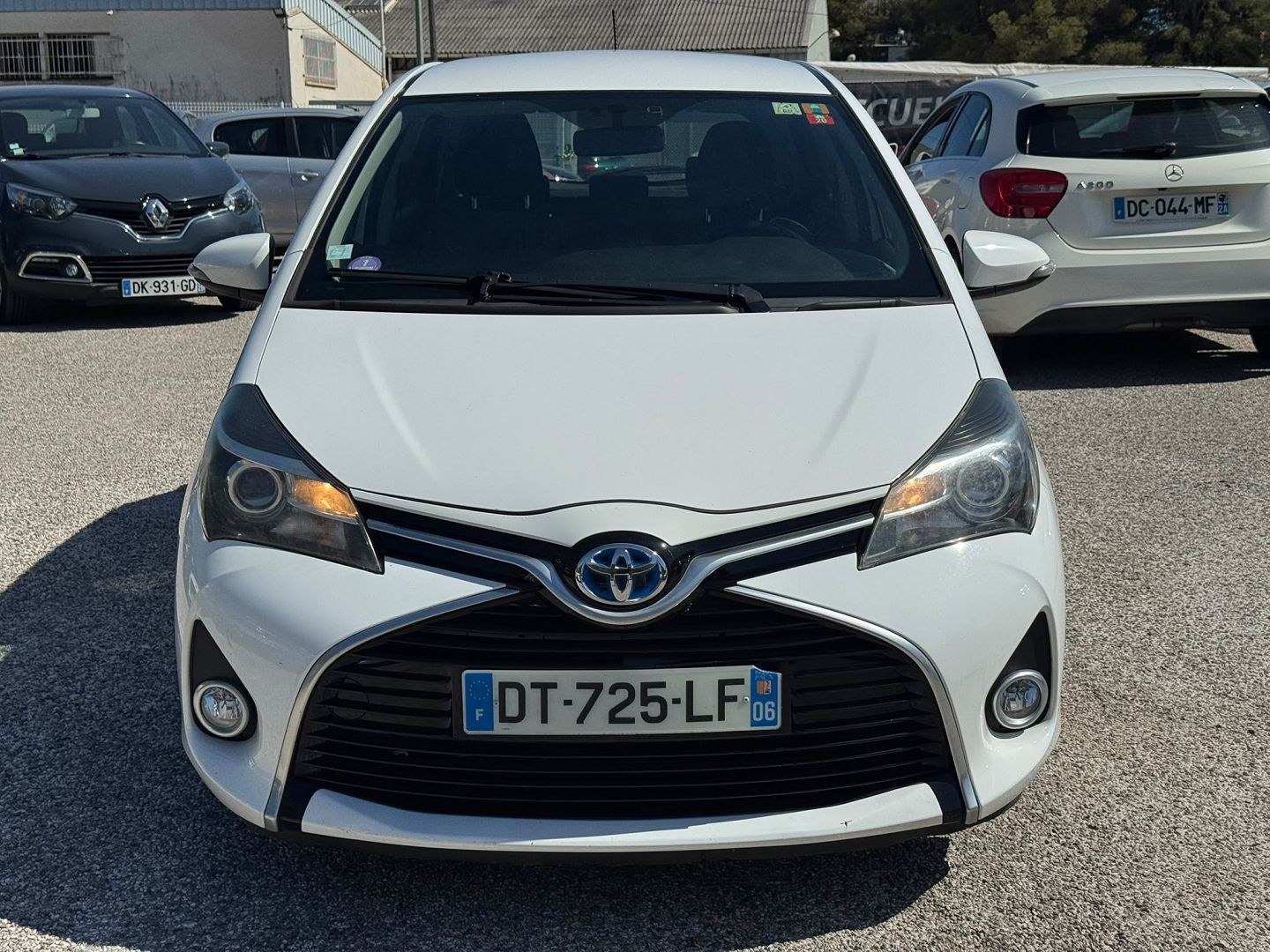 Toyota YARIS HSD 100H DYNAMIC 5P