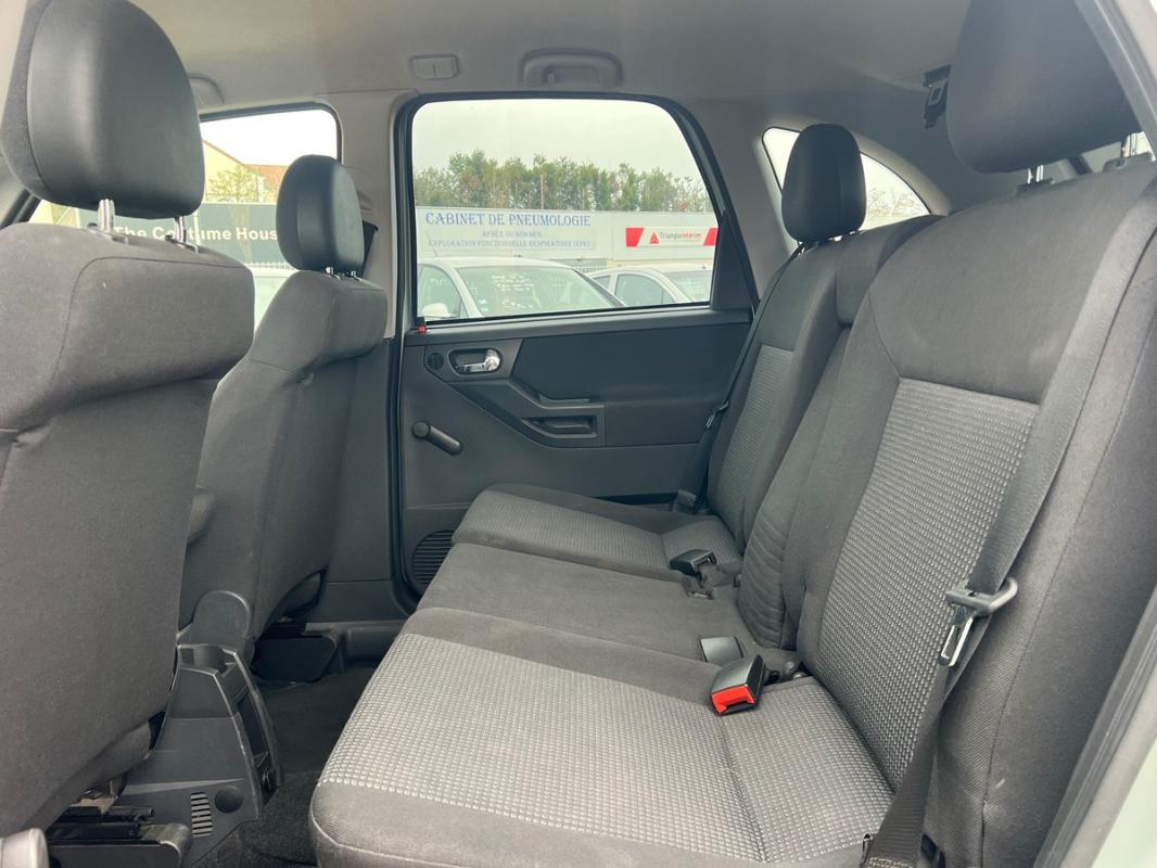 Opel Meriva 1.3 CDTI DIESEL 75CH REVISEE FUME BLANC AU DEMARRAGE DEMARRE ET ROULE NICKEL