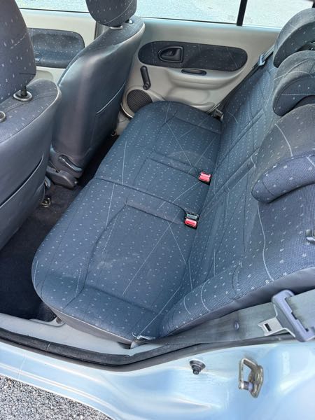 Renault Clio III 1.2 16V 75 EXPRESSION 5P