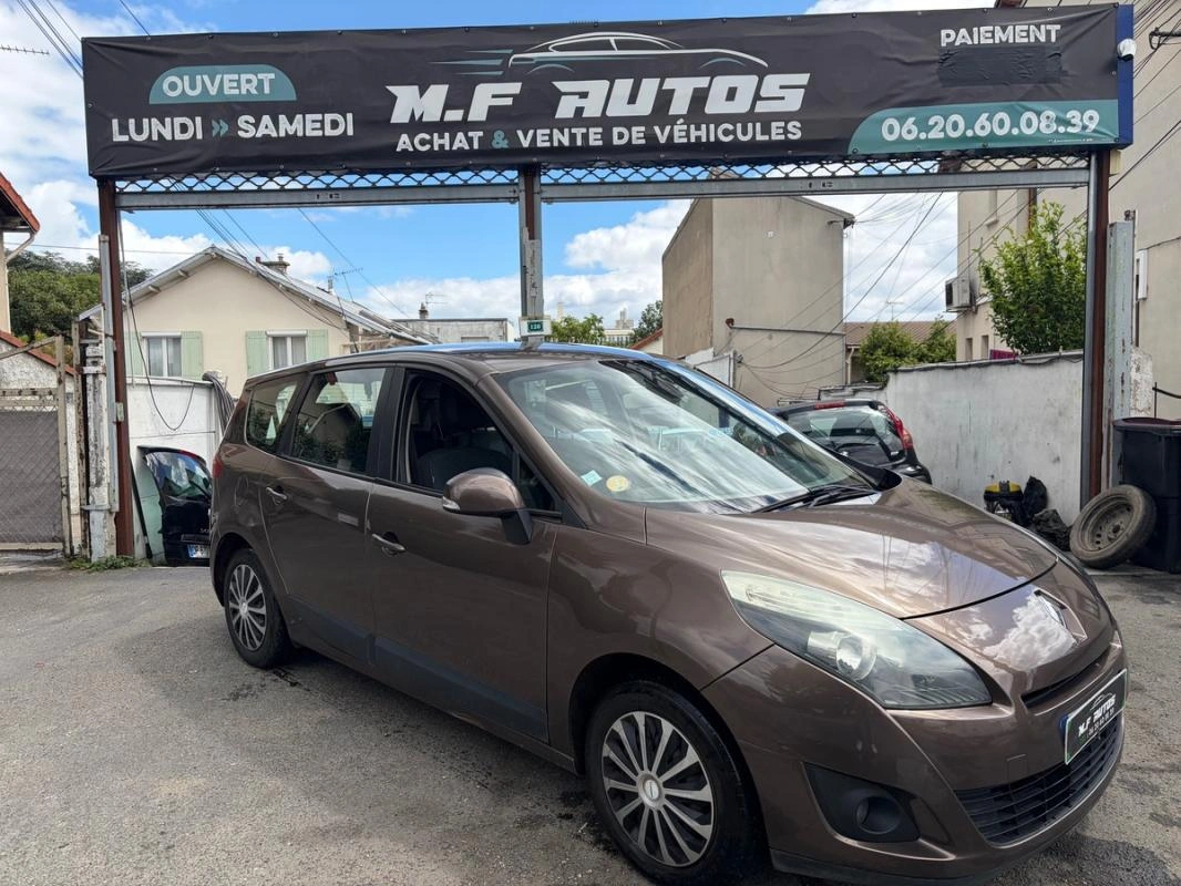 Renault Grand Scenic 1.9L DCI 130CH 7 PLACES TOUT LE SUIVIE D ENTRETIEN RADAR. PAYER EN 3FOIS