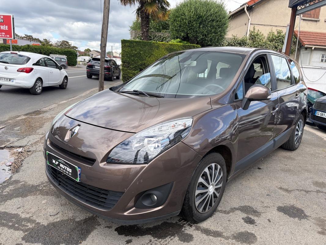Renault Grand Scenic 1.9L DCI 130CH 7 PLACES TOUT LE SUIVIE D ENTRETIEN RADAR. PAYER EN 3FOIS
