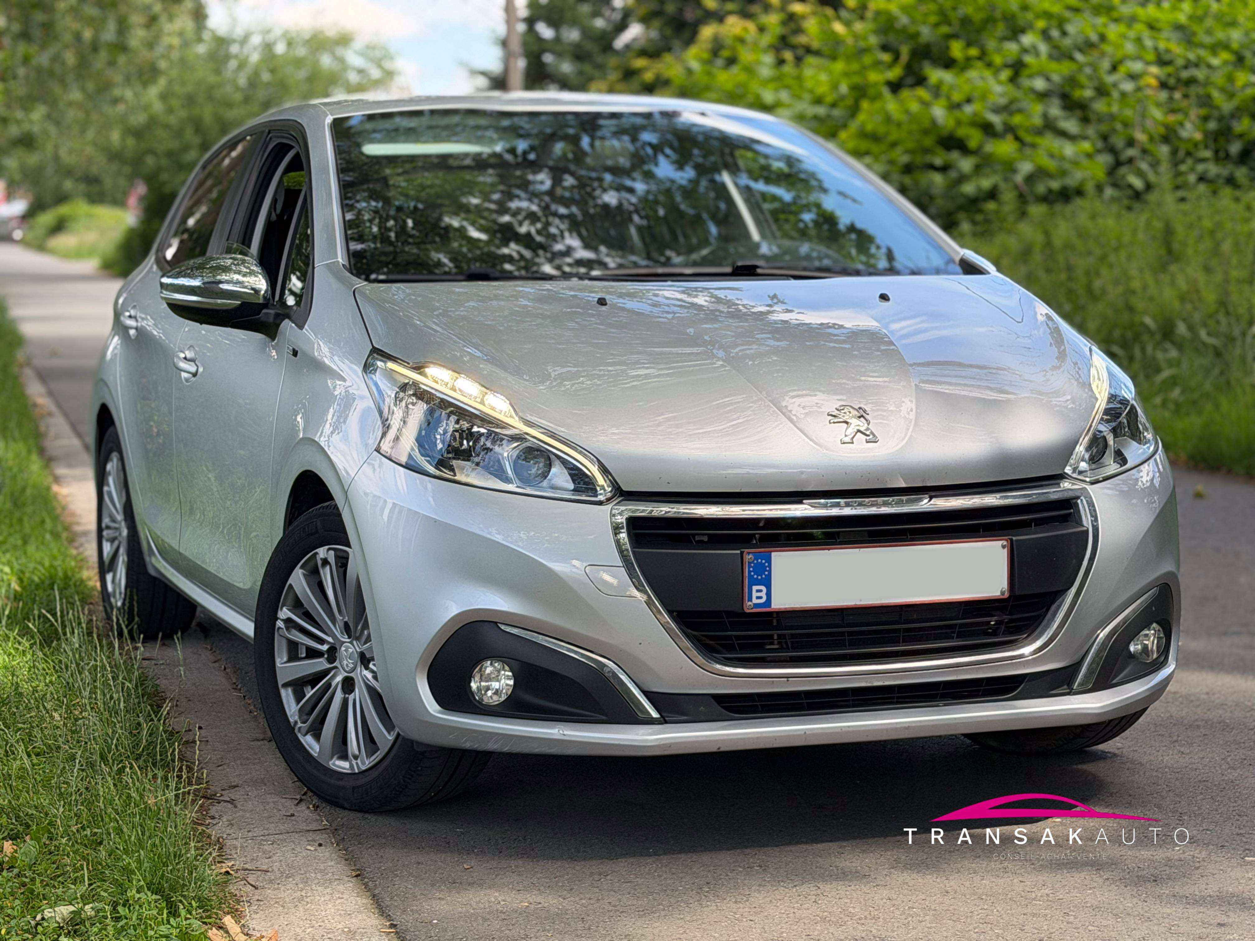 Peugeot 208 Garantie 12 mois - 1.2i PureTech Allure
