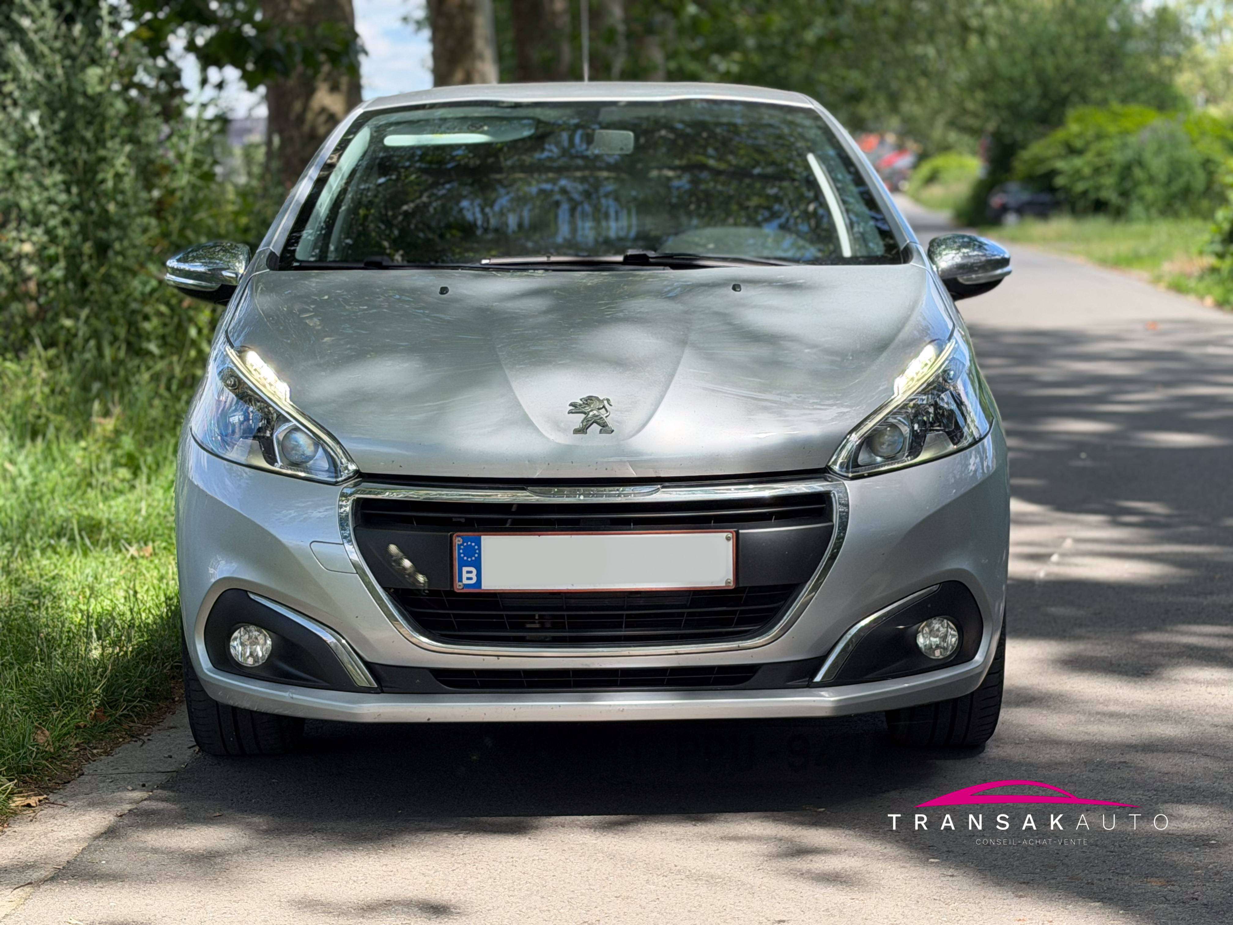 Peugeot 208 Garantie 12 mois - 1.2i PureTech Allure