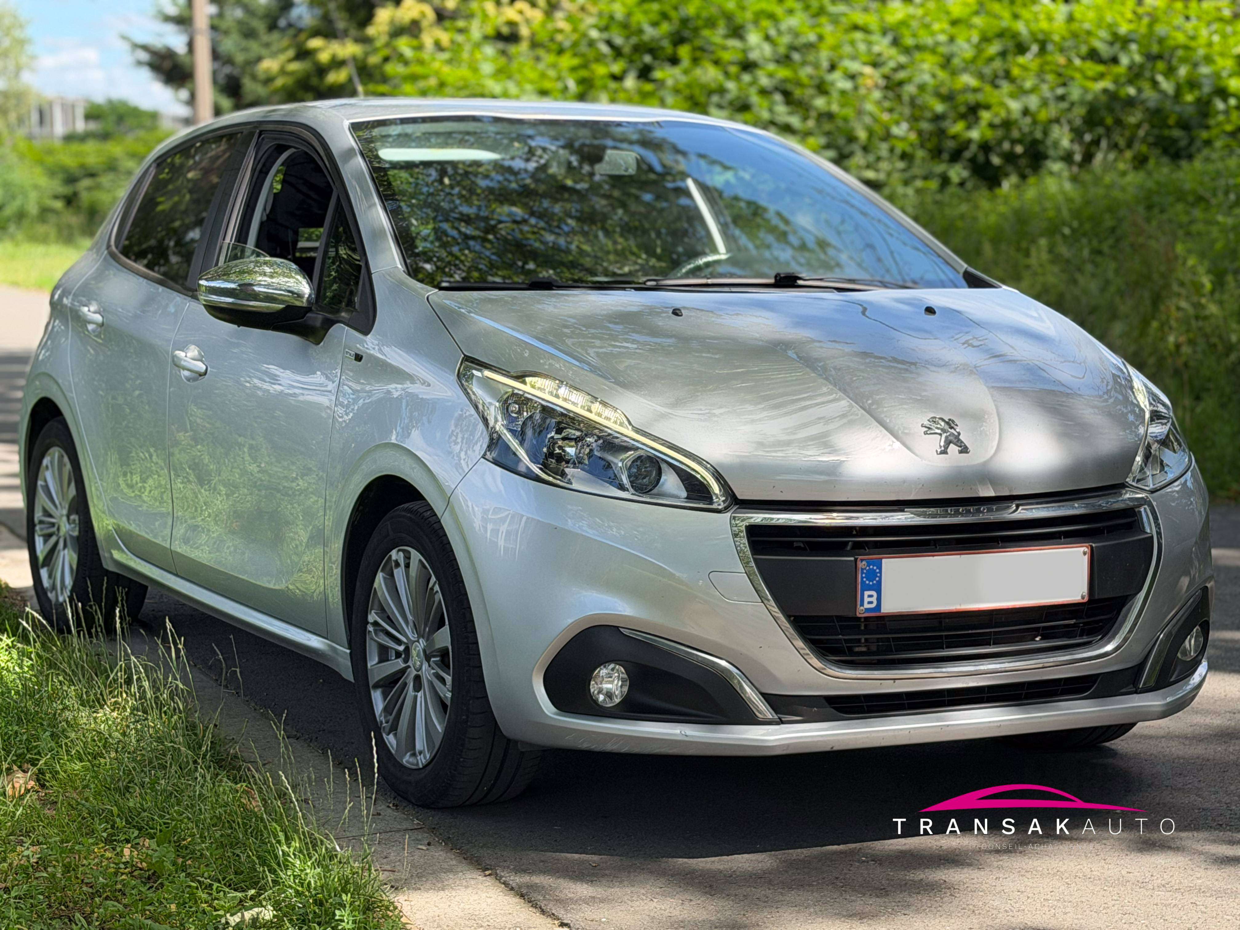 Peugeot 208 Garantie 12 mois - 1.2i PureTech Allure