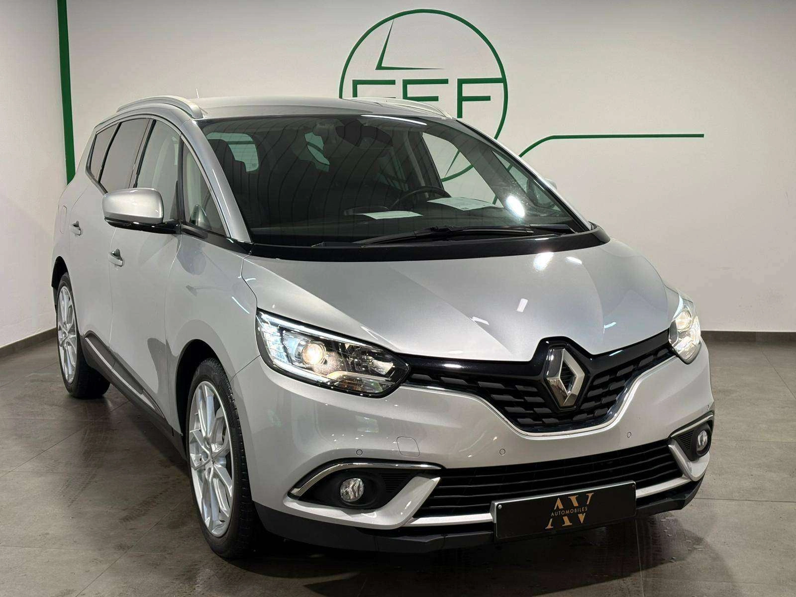 Renault Grand Scenic ** 1.7 Blue dCi ** Limited ** GPS ** A/C ** Garantie 12 mois **