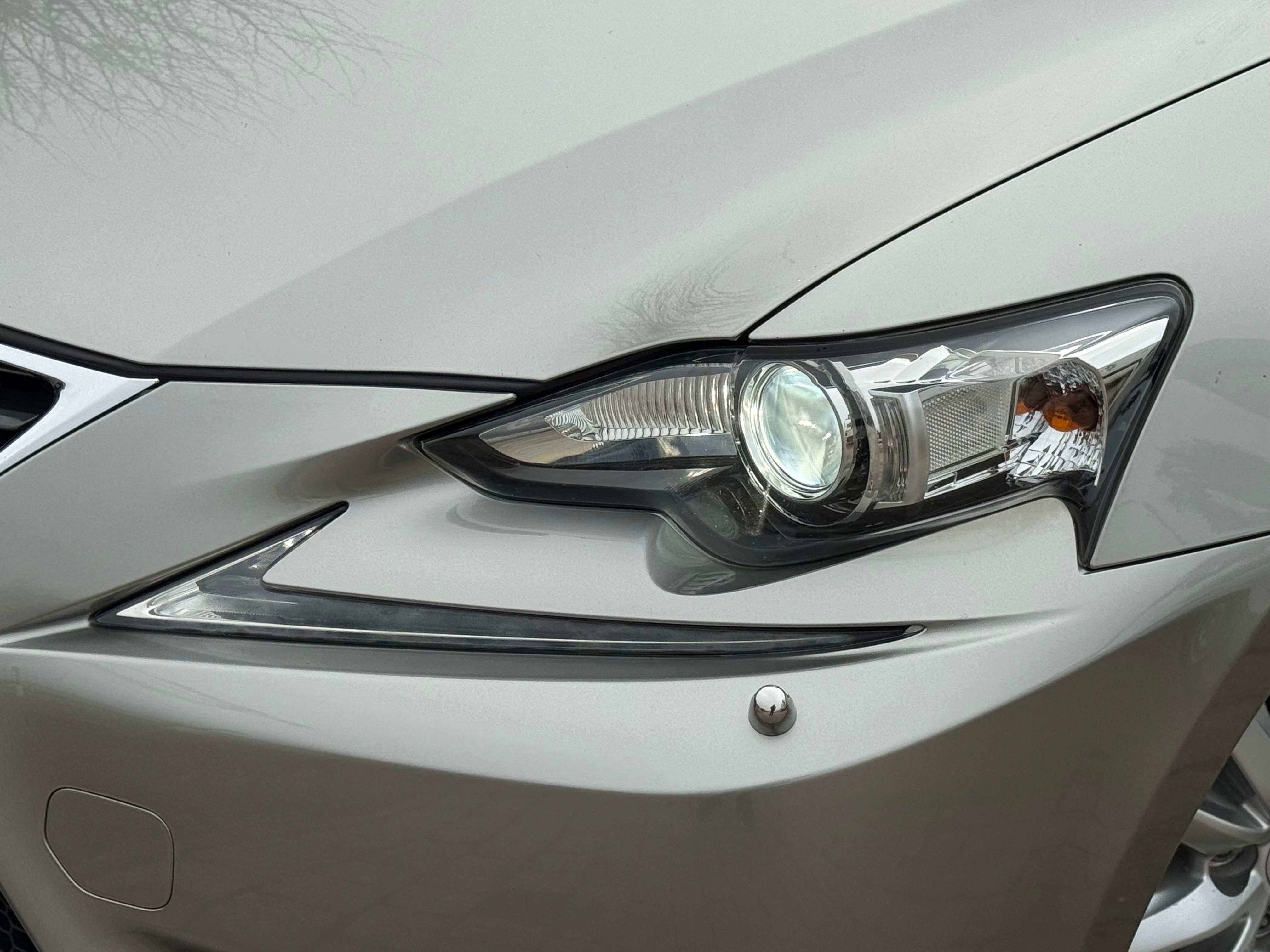 Lexus IS 300 HYBRID 2.5I 181PK |✅NAVI | XENON | KEY LESS START | LED |
