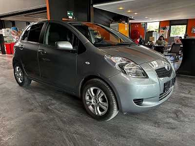 Toyota Yaris Yaris 1.0i VVT-i Luna