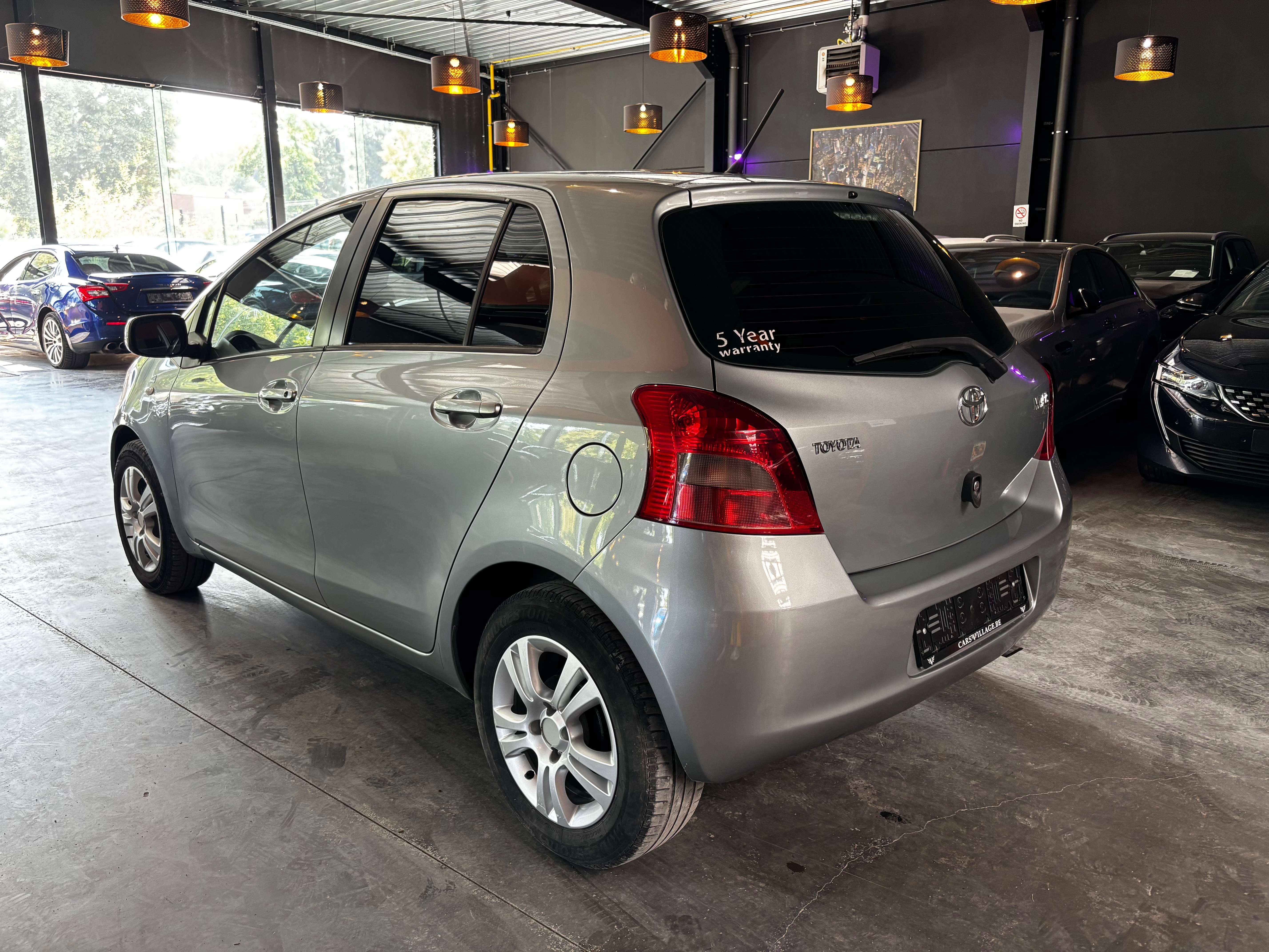 Toyota Yaris Yaris 1.0i VVT-i Luna