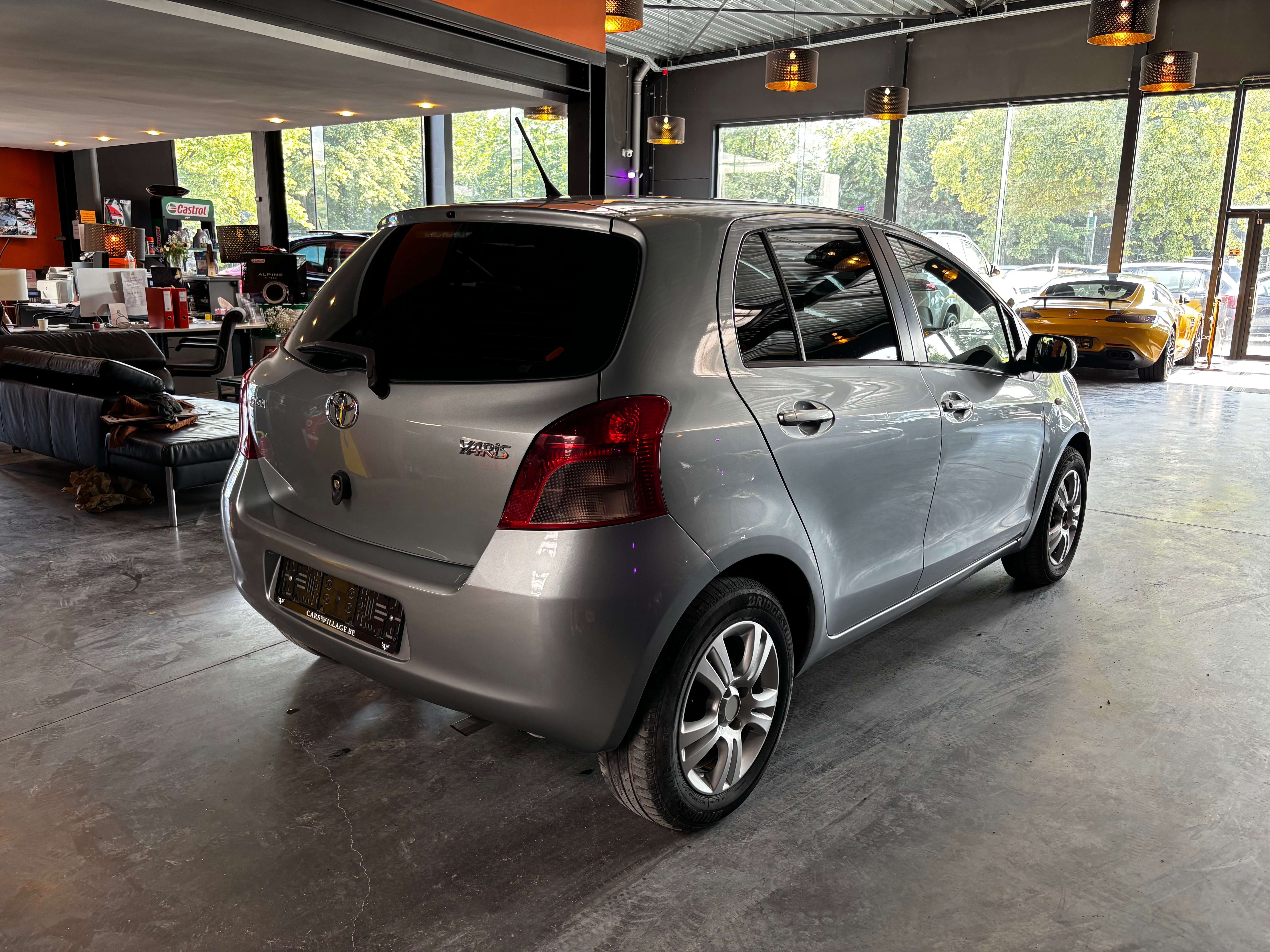 Toyota Yaris Yaris 1.0i VVT-i Luna