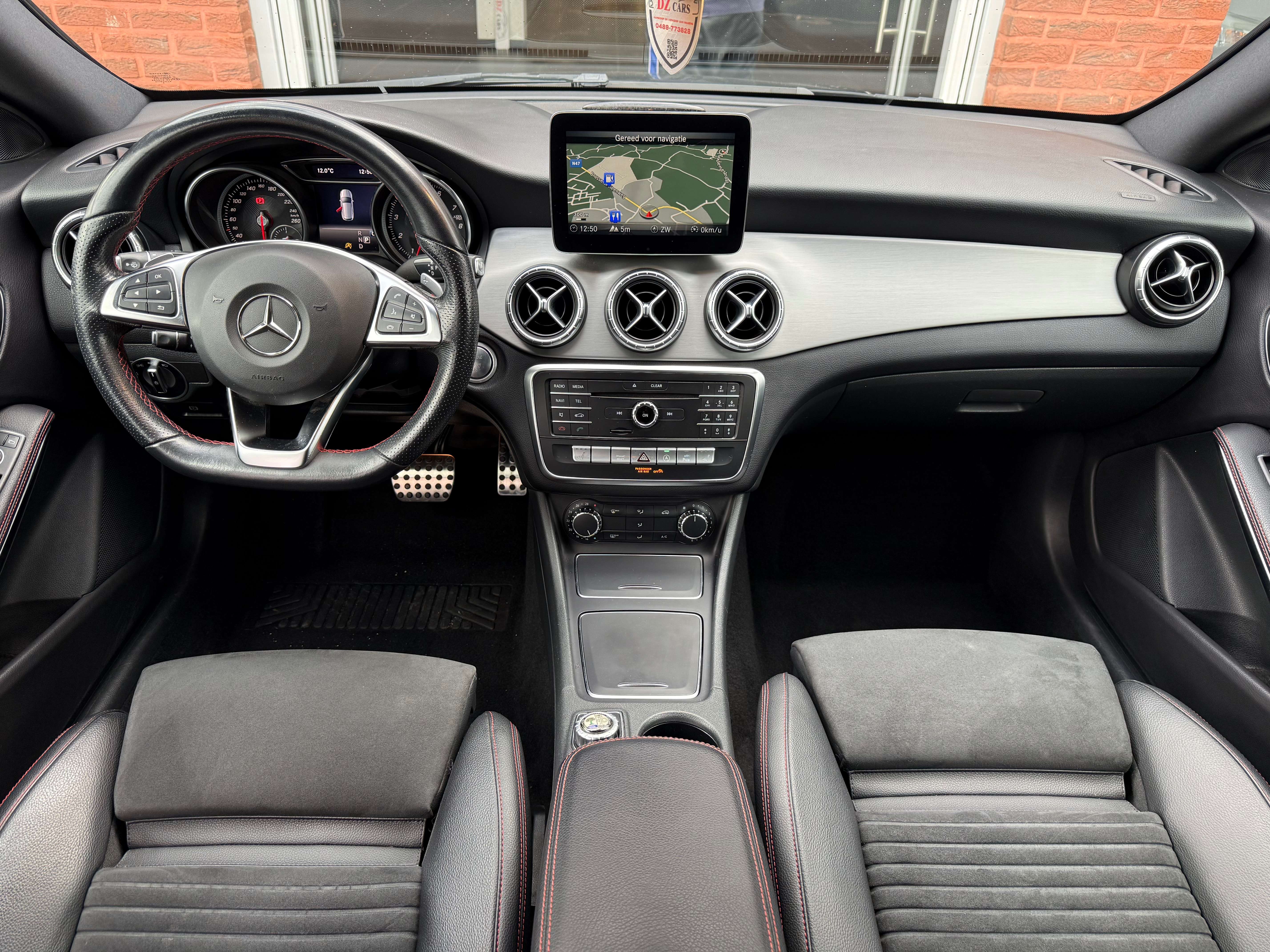 Mercedes-Benz CLA 180 PACK-AMG 122PK |✅CAMERA | LED | ZETELVERWARMING |