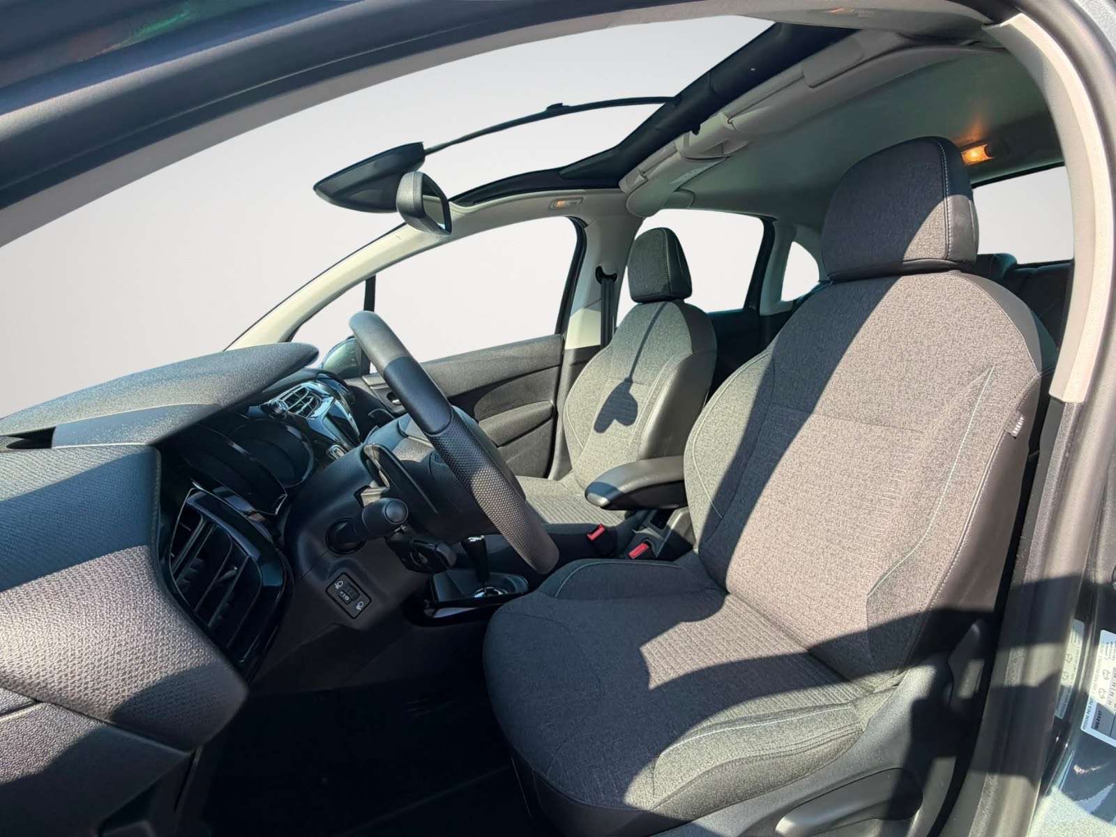 Citroen C3 C3 1.6i VTi Exclusive / Pano / Navi / Auto / Garantie