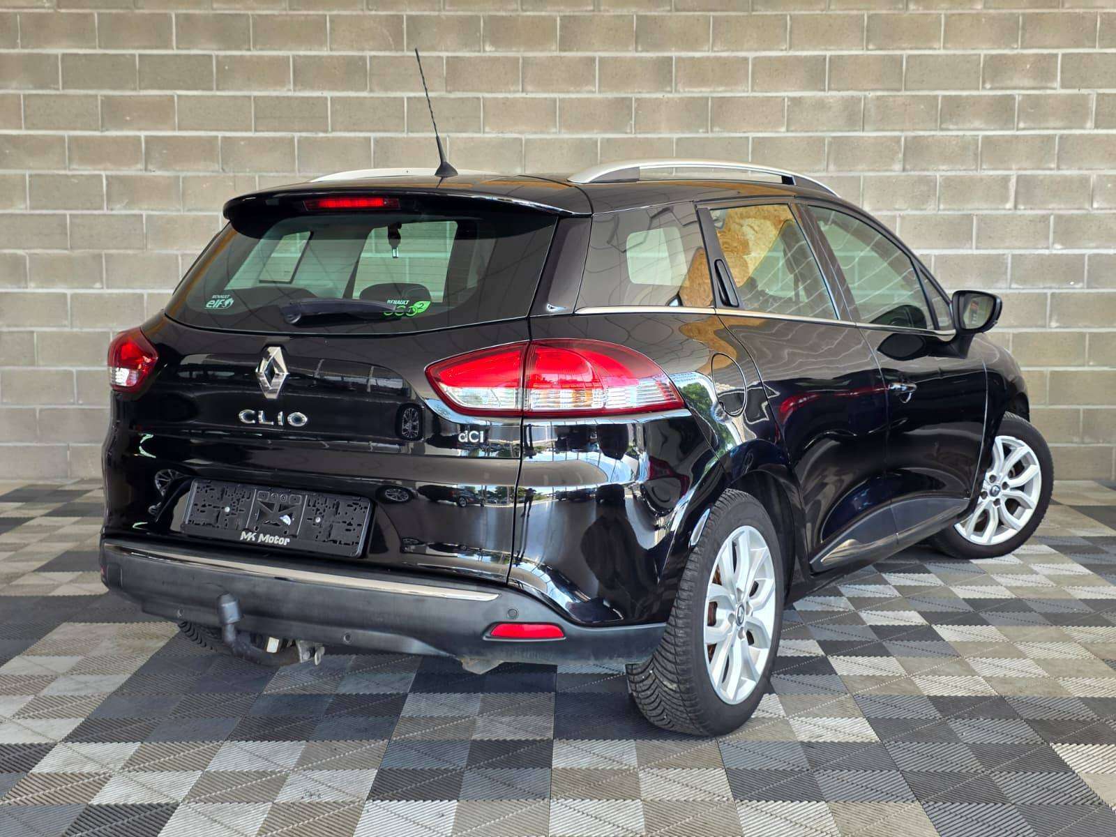Renault Clio 🟢1.5 dCi 90CV BREAK - GPS - CRUISE - AIRCO