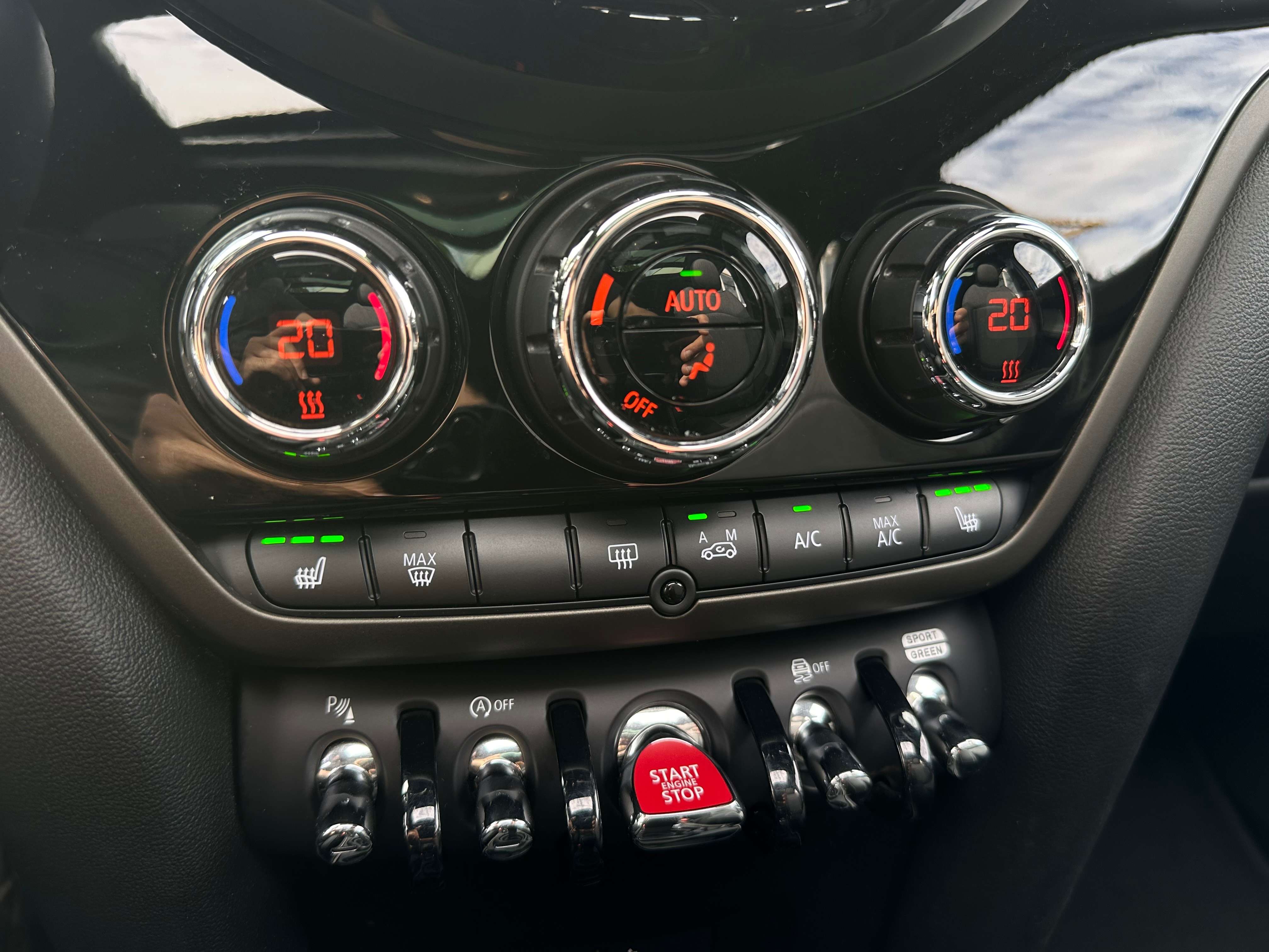 MINI Cooper Countryman 1.5*EURO 6D 2035 LEZ*NEW MODEL*FULL OPTION*PANO*CAM*SIEG CHAUFF*HEAD UP*LED*CUIR*GARANTIE