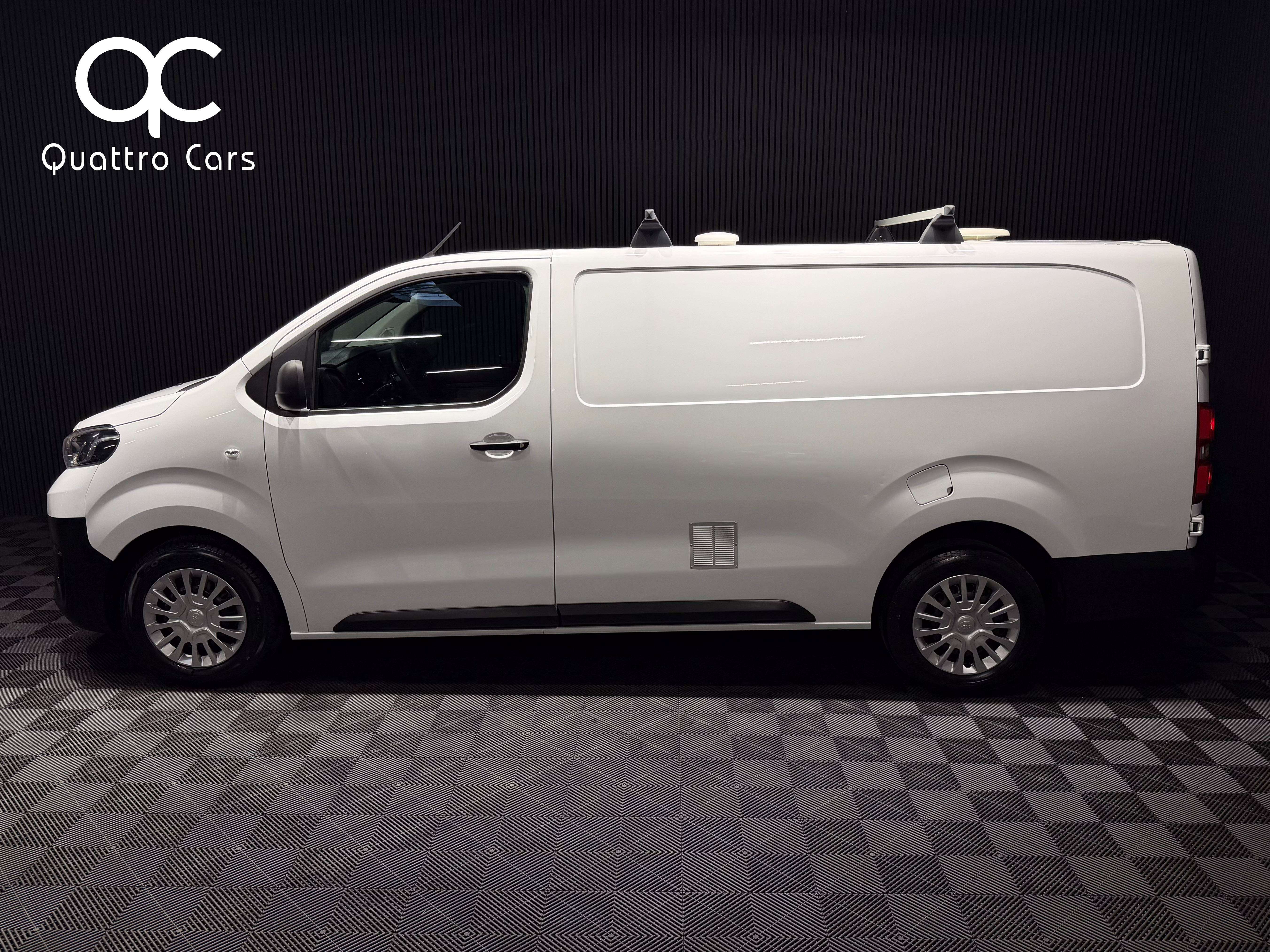 Toyota Proace 2.0D - TVAC - Boite auto - Long chassis - Car Play