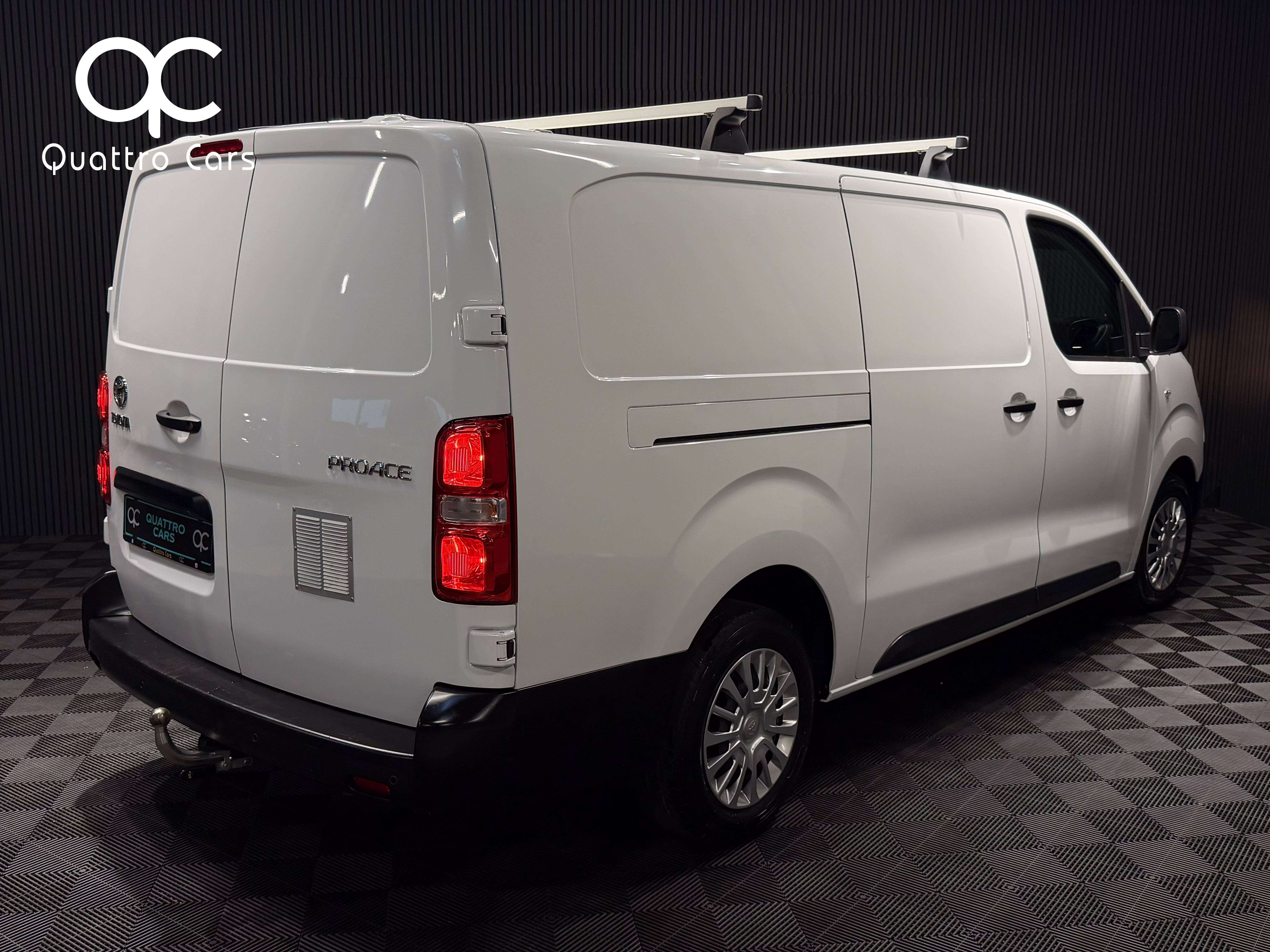 Toyota Proace 2.0D - TVAC - Boite auto - Long chassis - Car Play