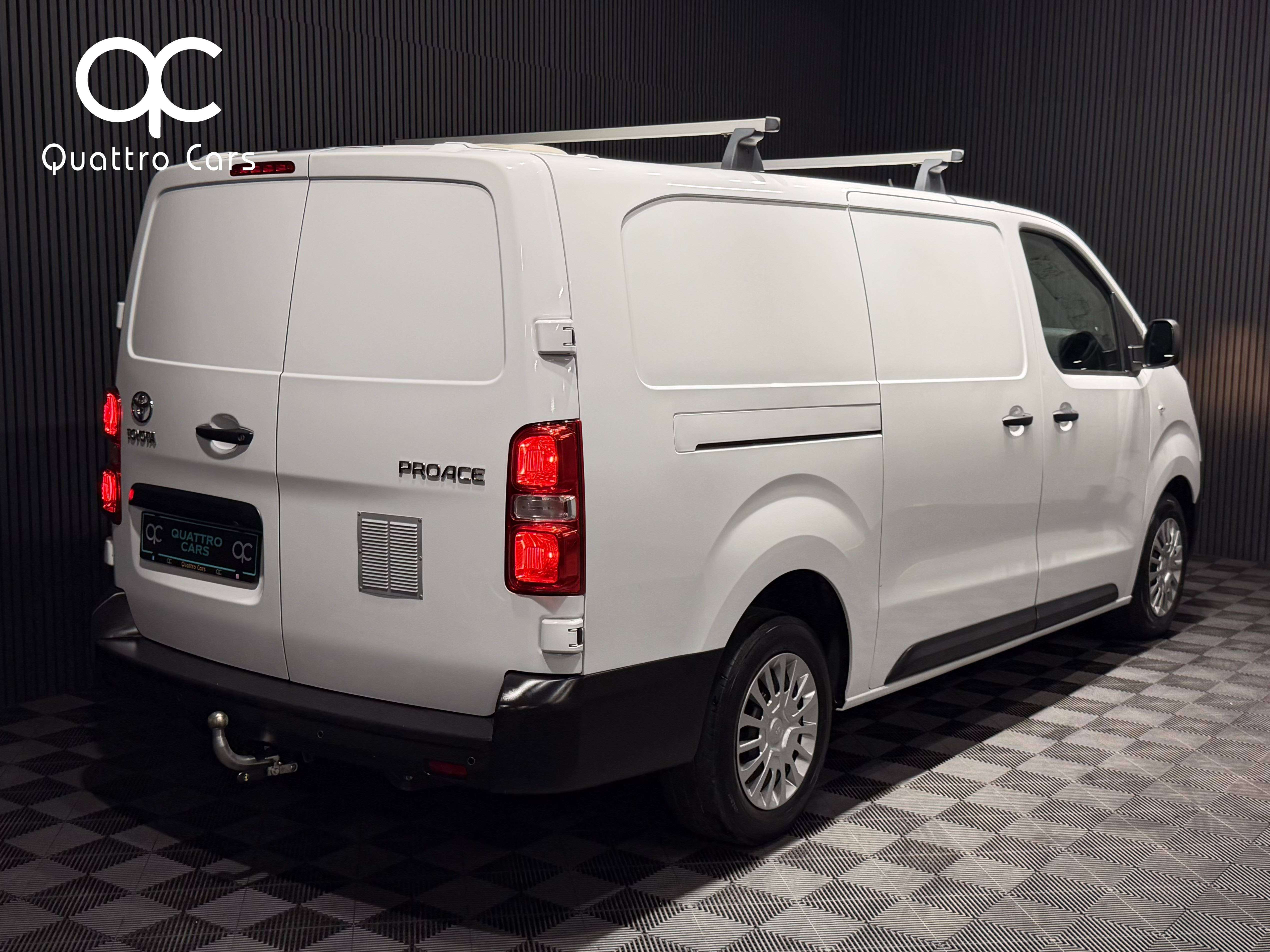 Toyota Proace 2.0D - TVAC - Boite auto - Long chassis - Car Play
