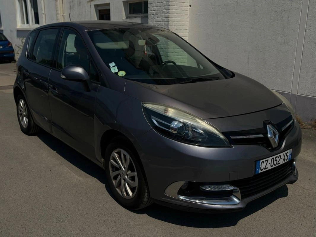 Renault Scenic III Dynamique UNIQUEMENT EXPORT