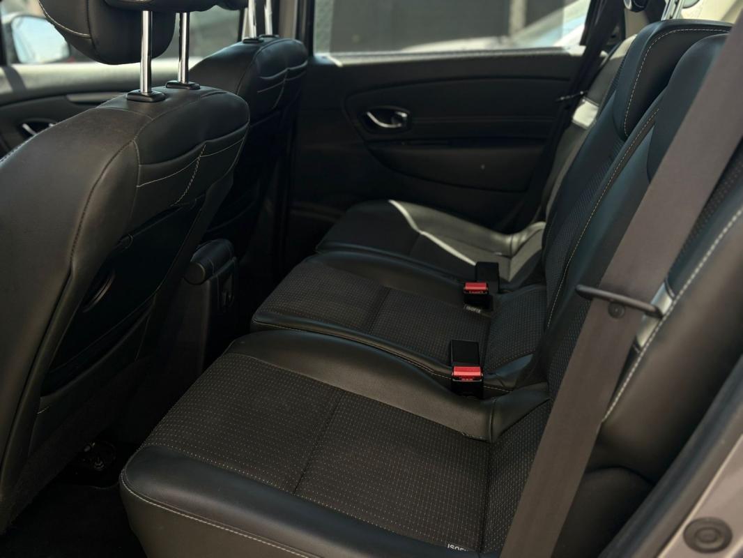 Renault Scenic III Dynamique UNIQUEMENT EXPORT