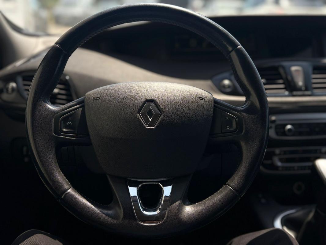 Renault Scenic III Dynamique UNIQUEMENT EXPORT