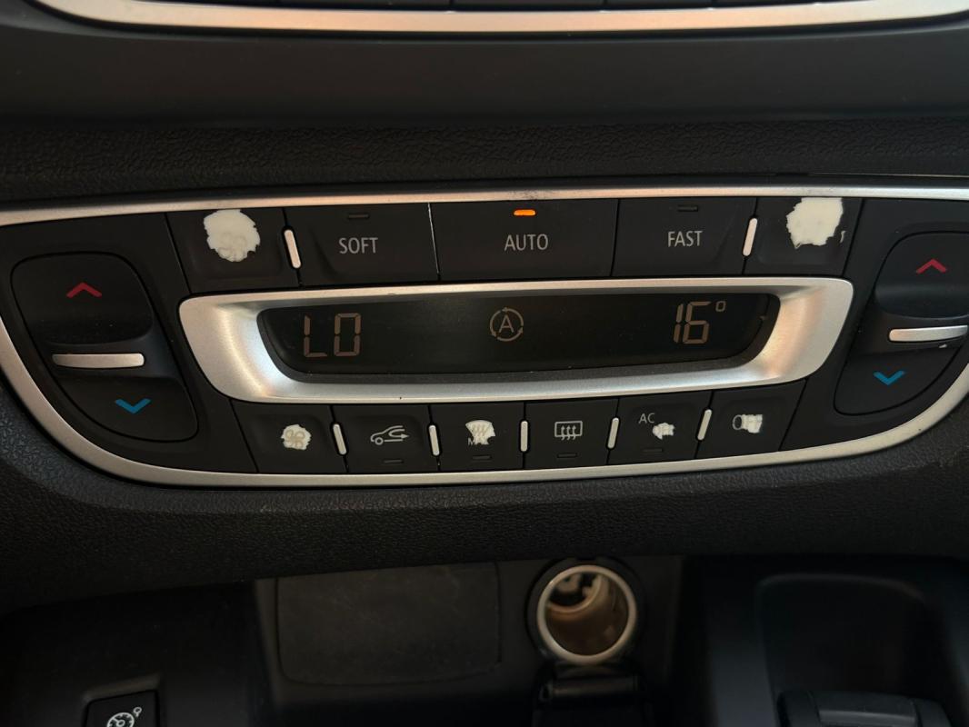 Renault Scenic III Dynamique UNIQUEMENT EXPORT