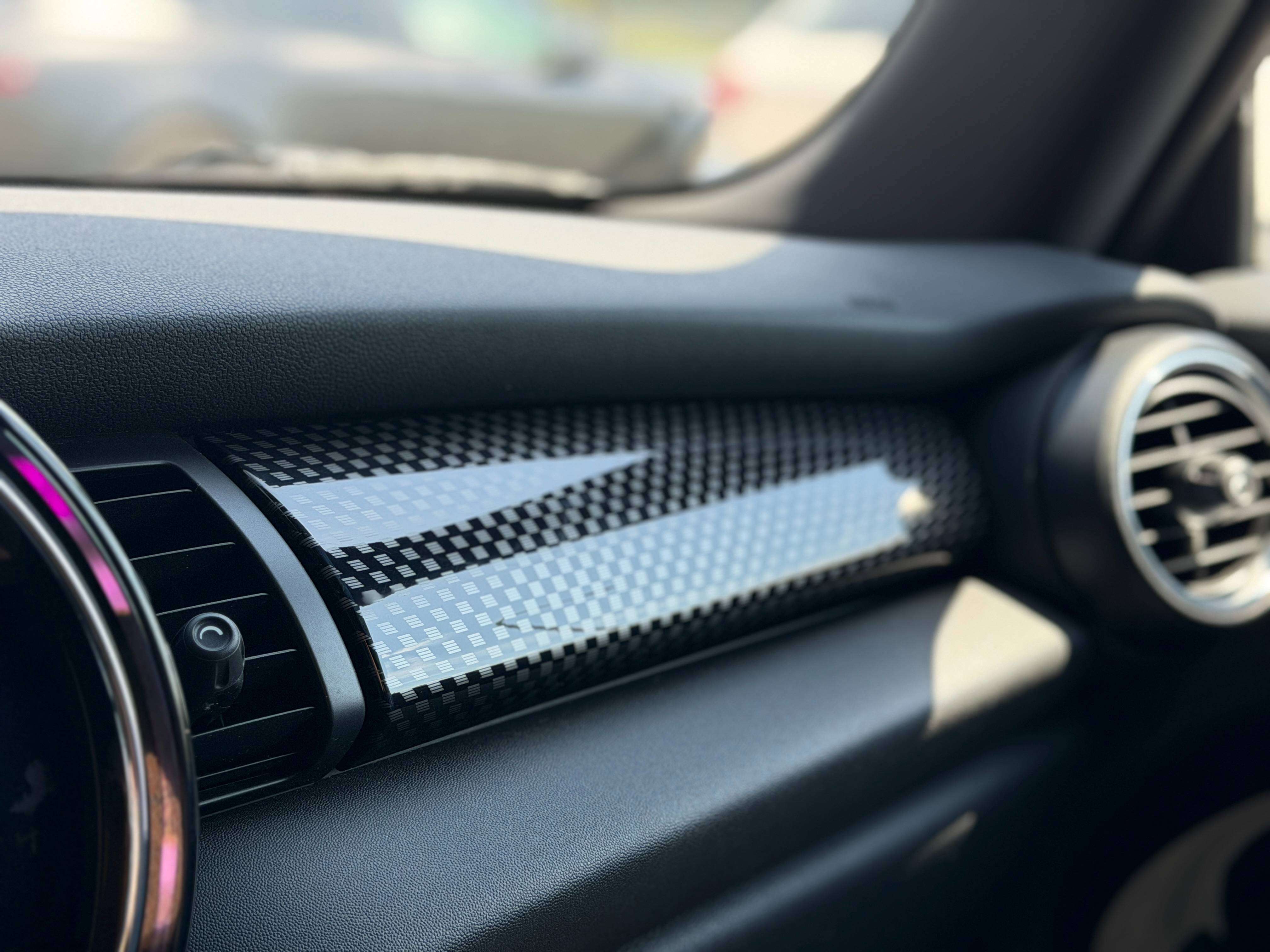 MINI Cooper S LED - GPS - Clim auto - Boite méca - Cruise control