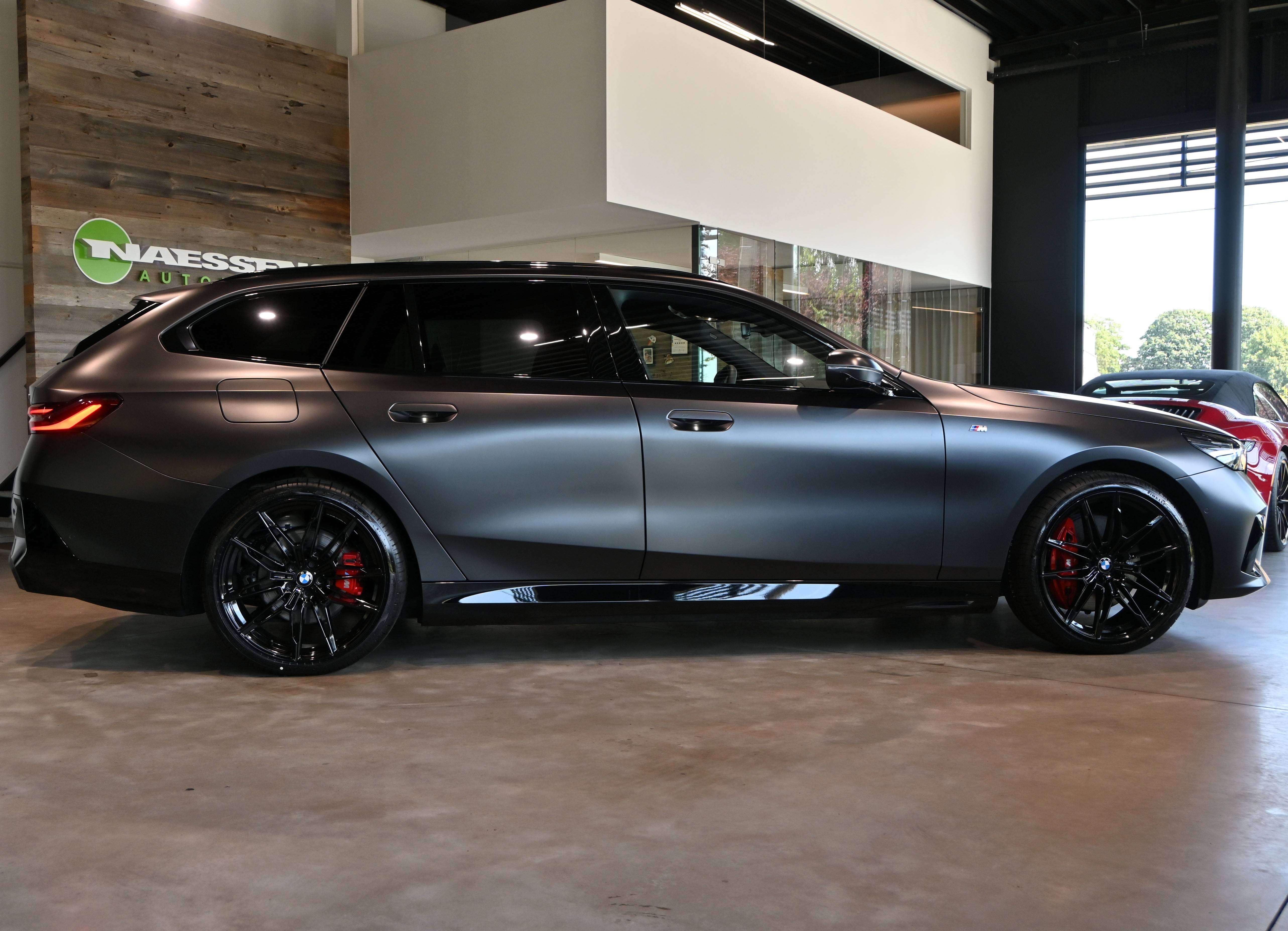 BMW i5 Touring xDrive40 M Sport **LED/LEDER/360°CAM/H&K/DAB/CARPLAY/CC**