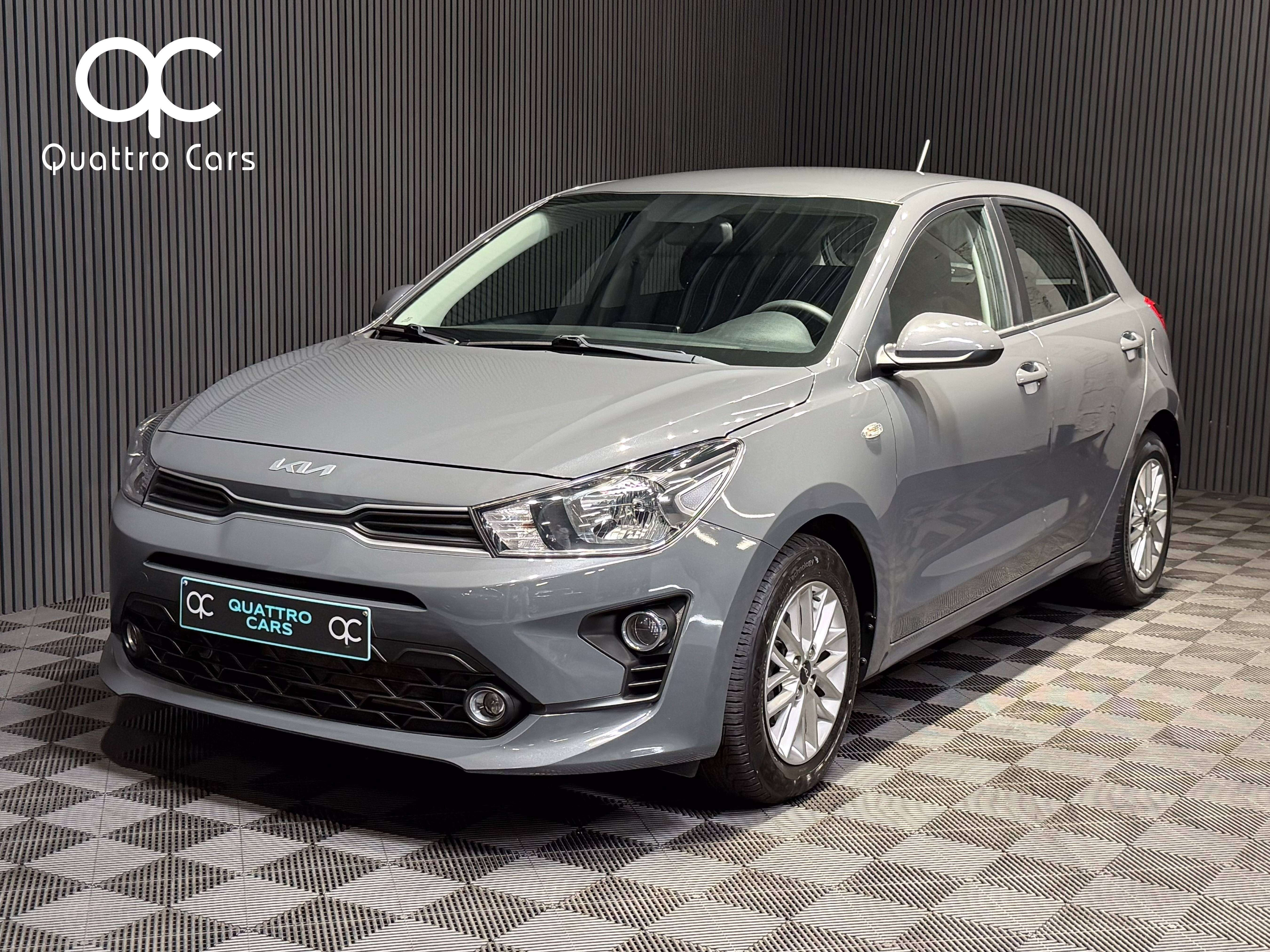 Kia Rio 1.2i / Car play / Camera / Clim / 1e Main