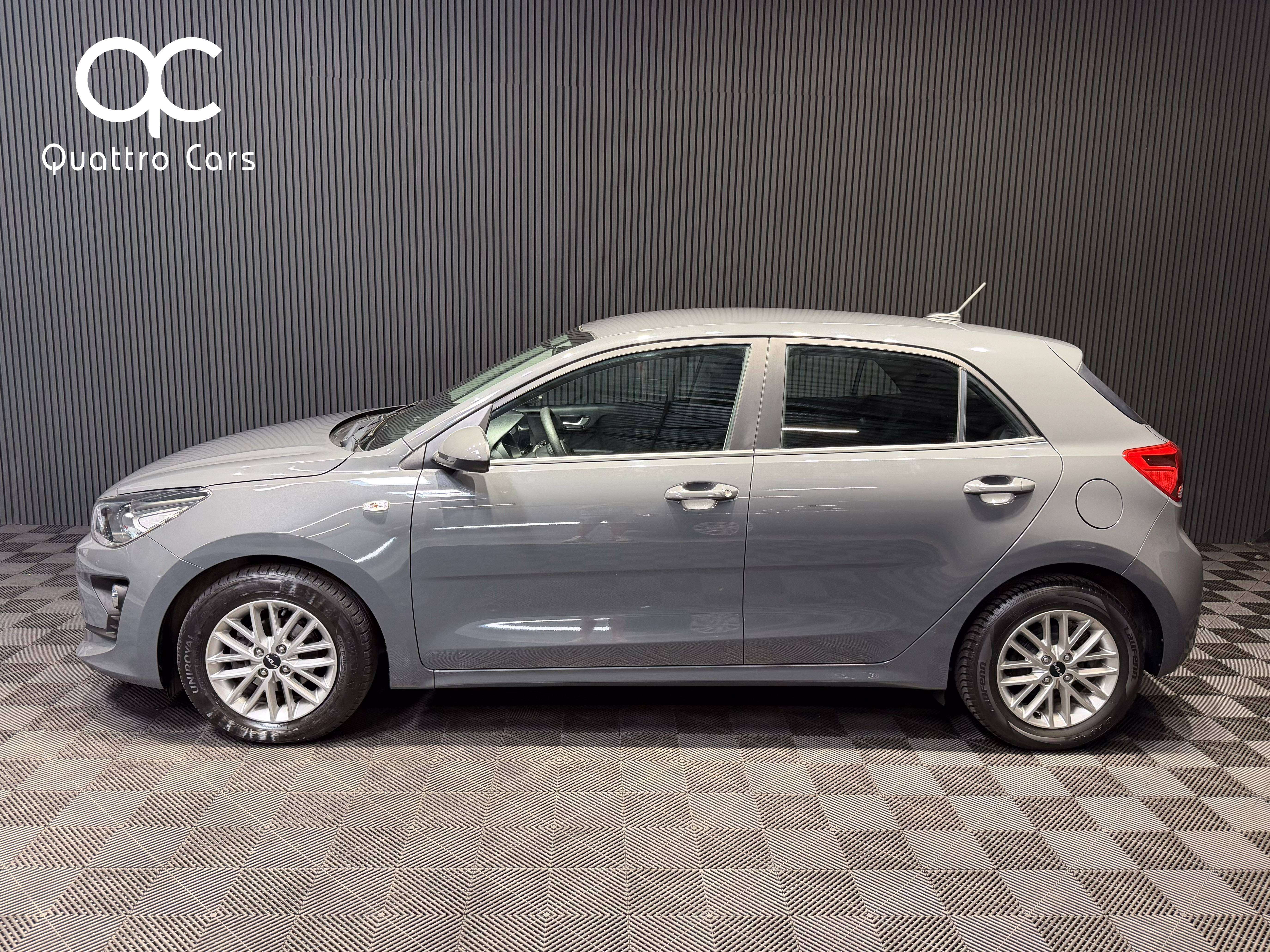 Kia Rio 1.2i / Car play / Camera / Clim / 1e Main