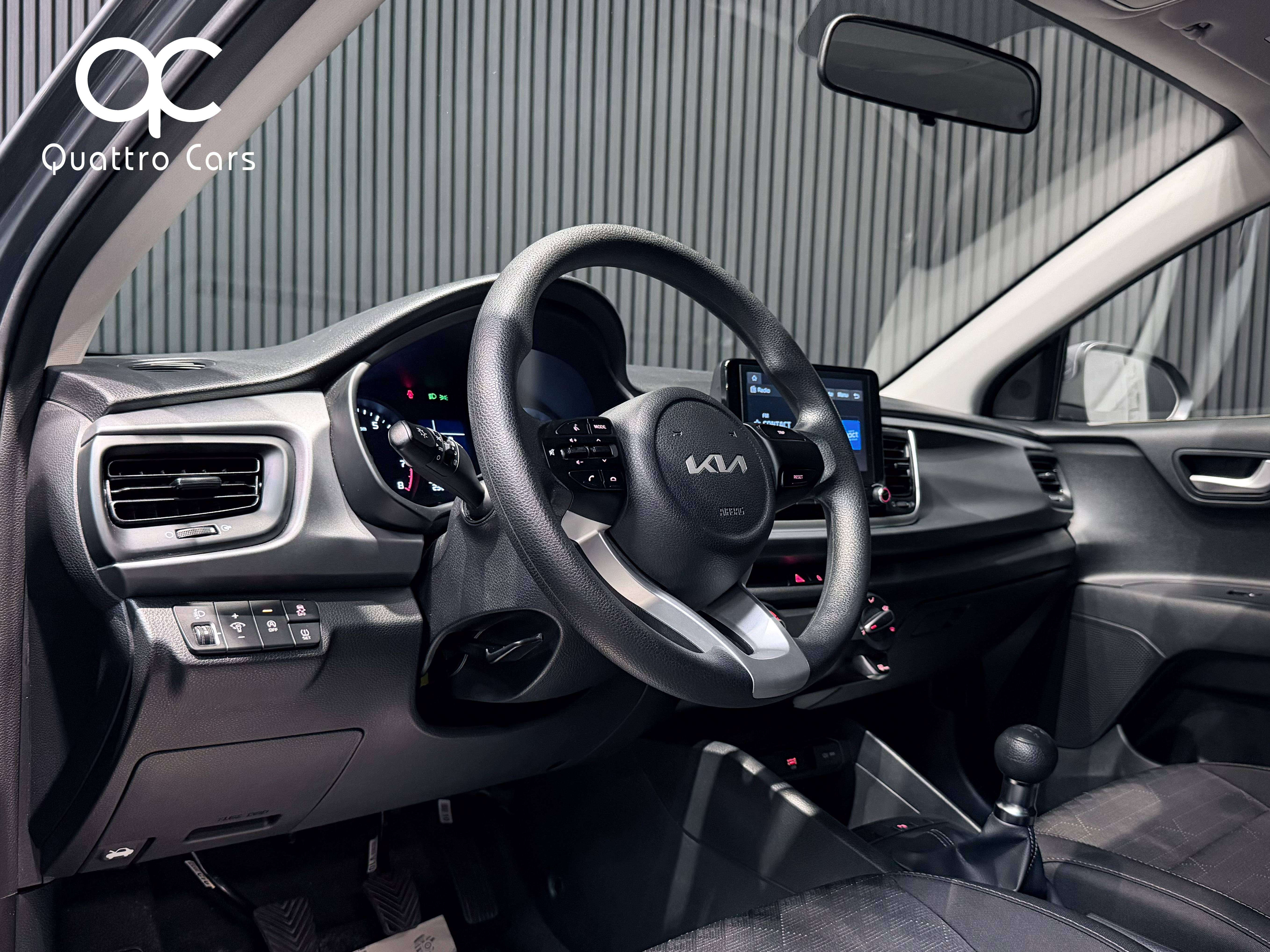 Kia Rio 1.2i / Car play / Camera / Clim / 1e Main