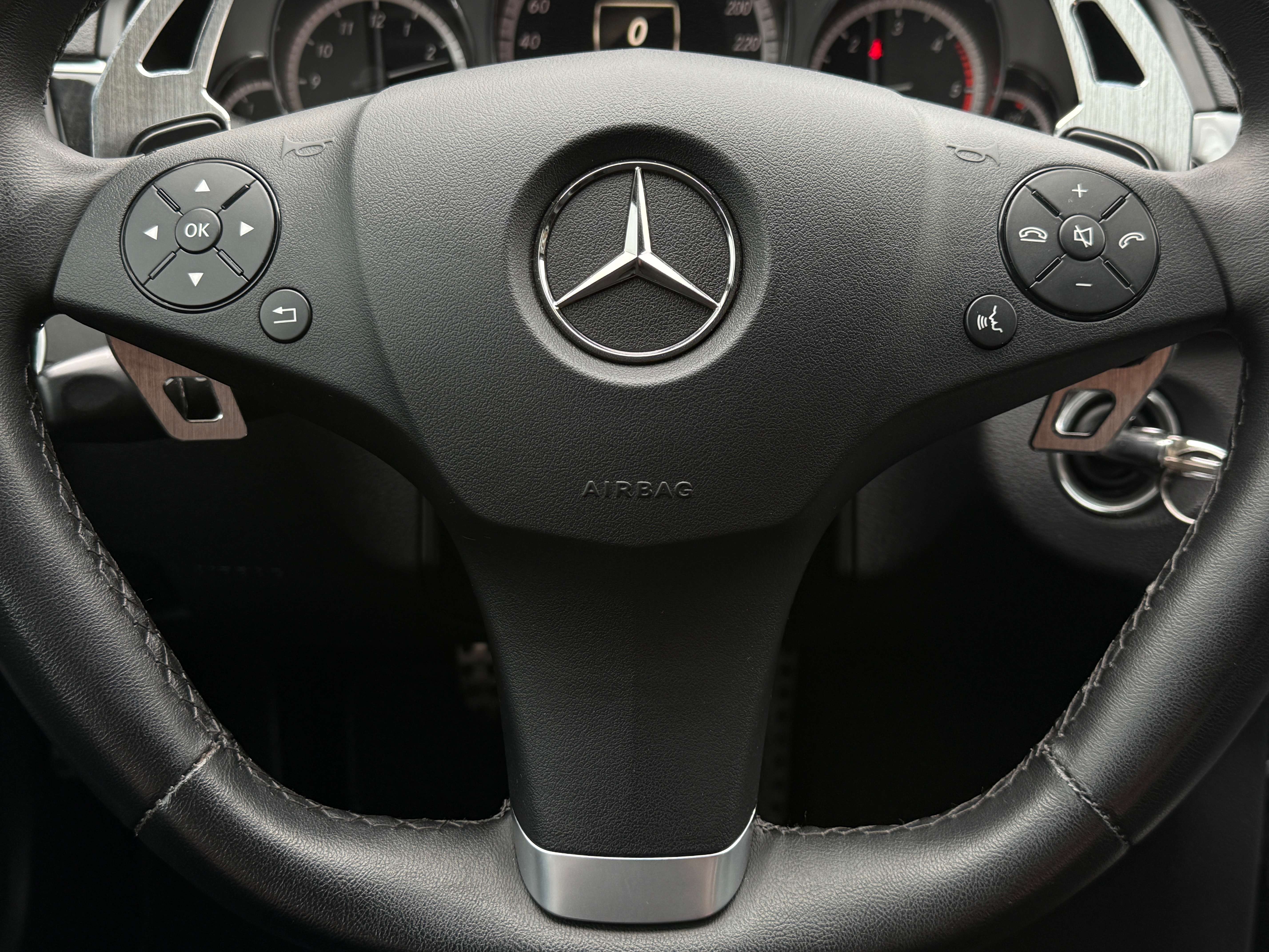 Mercedes-Benz E 200 ! RÉSERVÉE ! RÉSERVÉE !