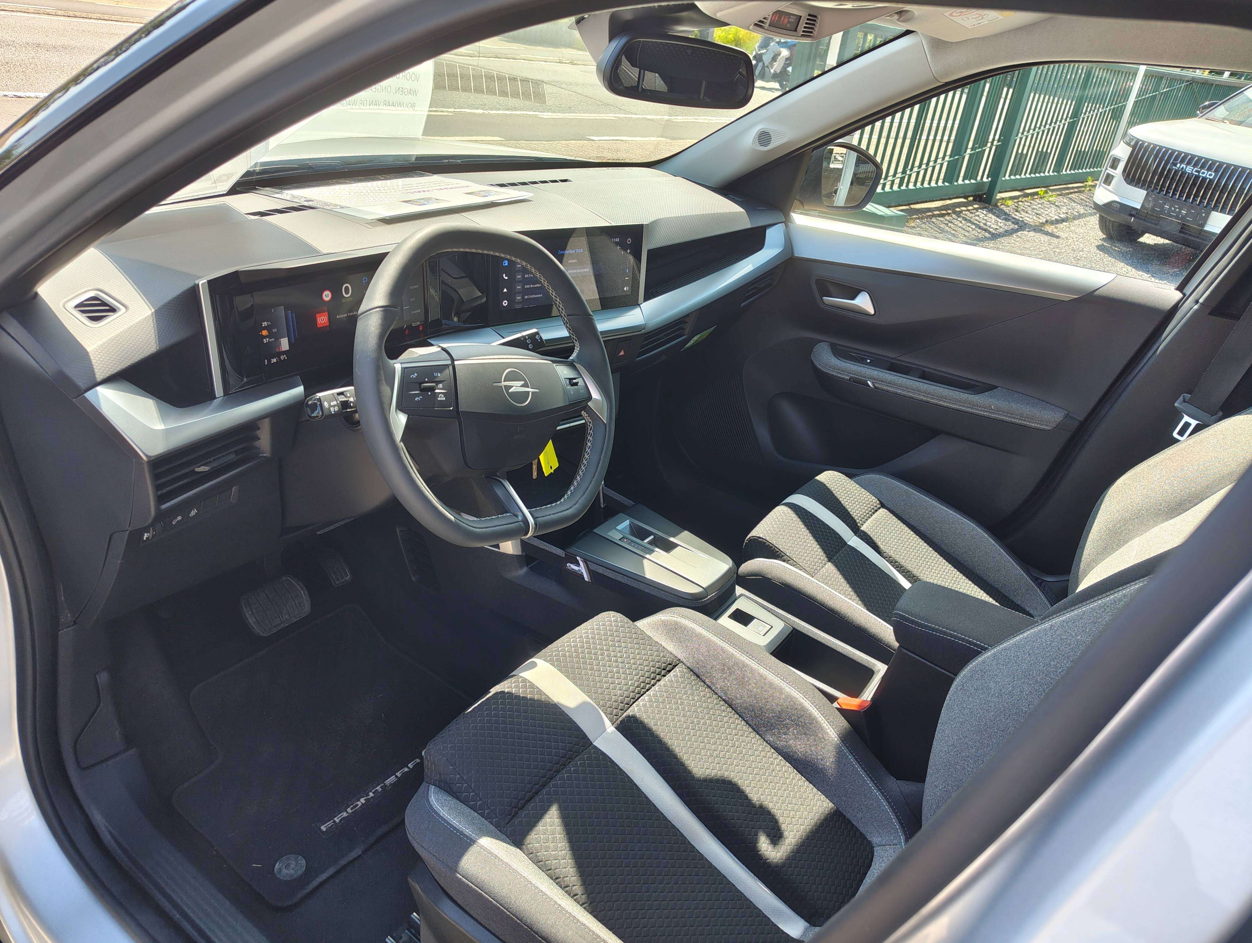 Opel Frontera e-Frontera 44.2 kWh GS full electric, demowagen 6459 km