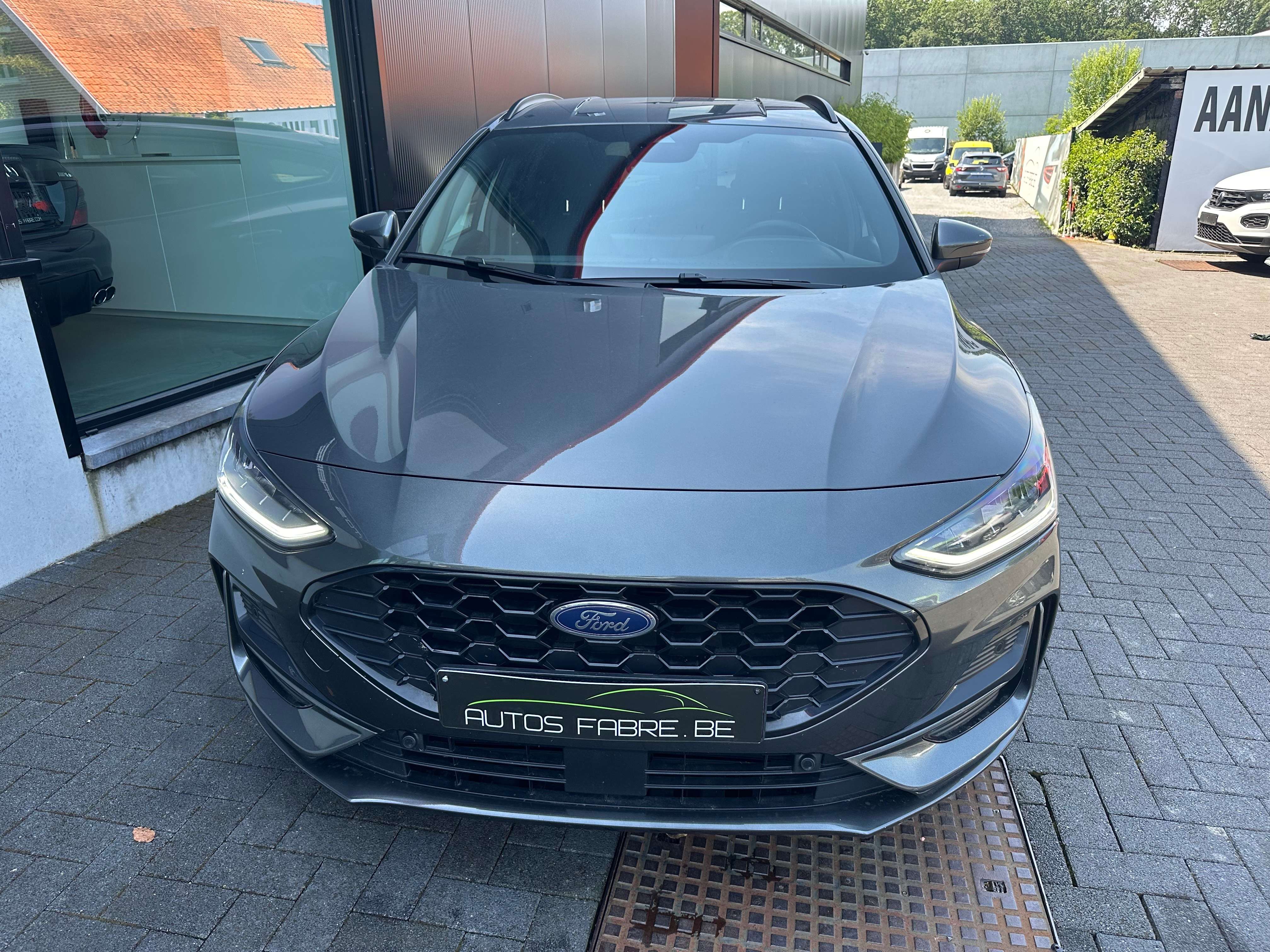 Ford Focus 1.0 EcoBoost MHEV ST-Line Design Black Pack