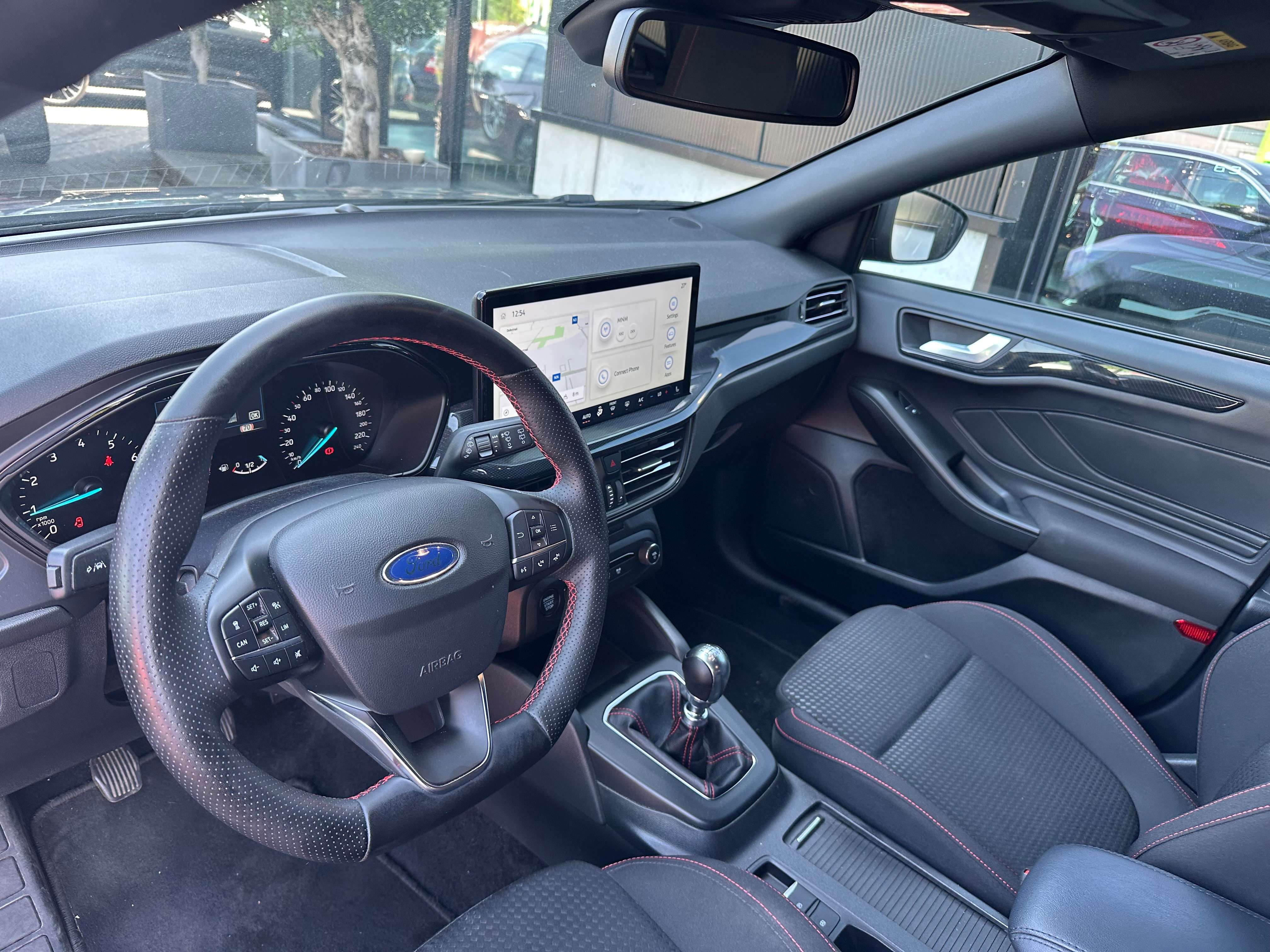 Ford Focus 1.0 EcoBoost MHEV ST-Line Design Black Pack