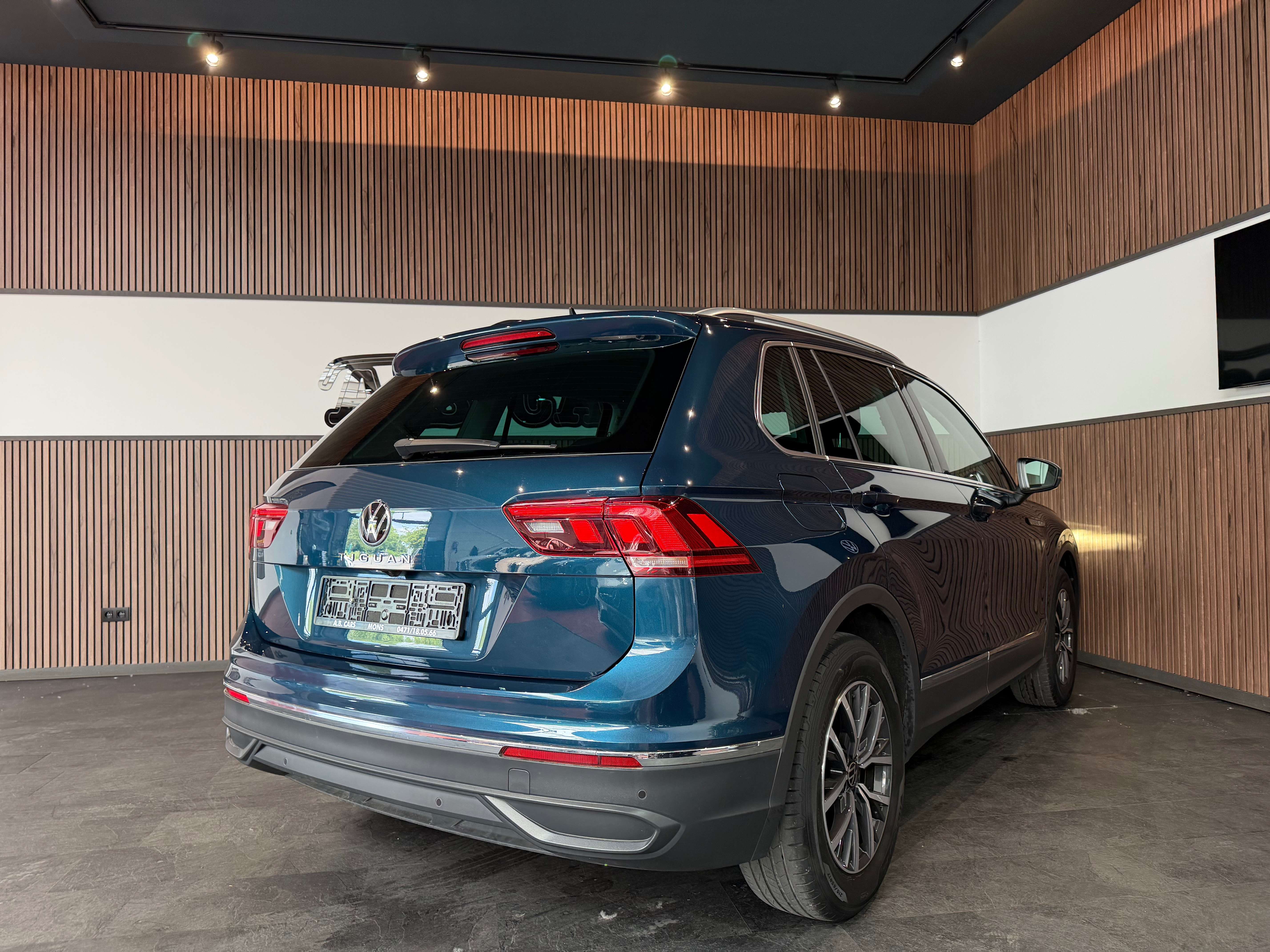 Volkswagen Tiguan 1.5 TSI - AUTOMATIQUE - 1ERPRO - GARANTIE 12MOIS