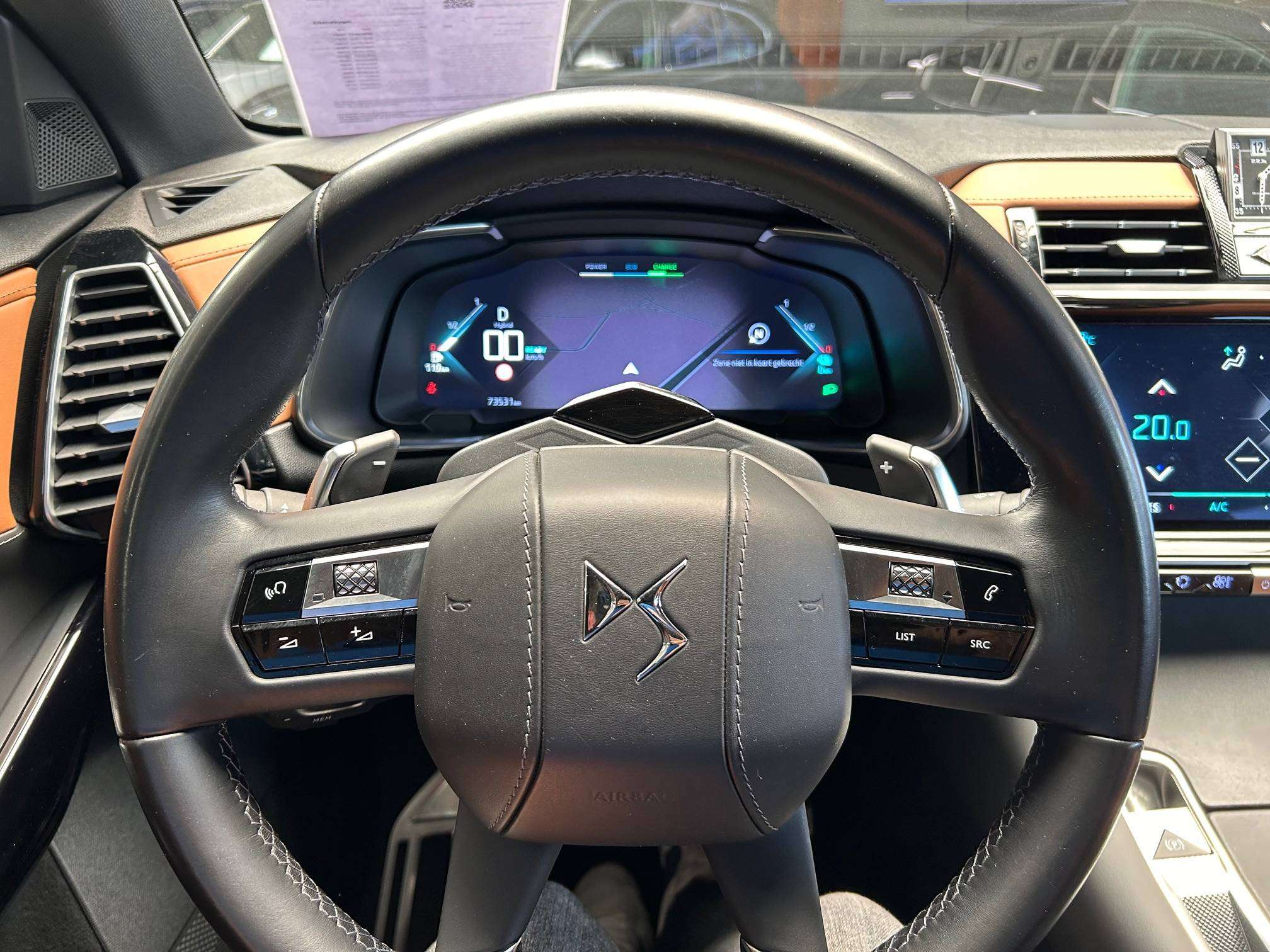 DS Automobiles DS 7 Crossback 1.6 E-TENSE 4x4 Opera Alu19"/Led/Leder/Cam360/Acc/Keyless/VerwZet/Massage *1j garantie*