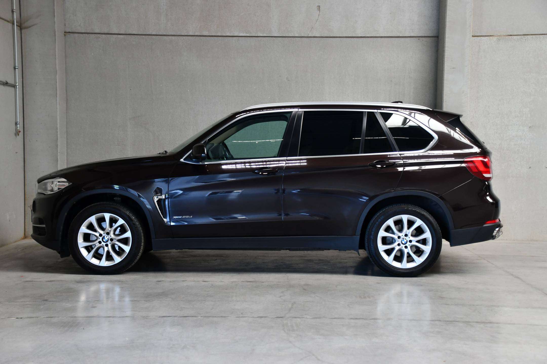 BMW X5 25d - TOPSTAAT! -  xDrive - HUD -  Memory - Cruise - Comfort seats