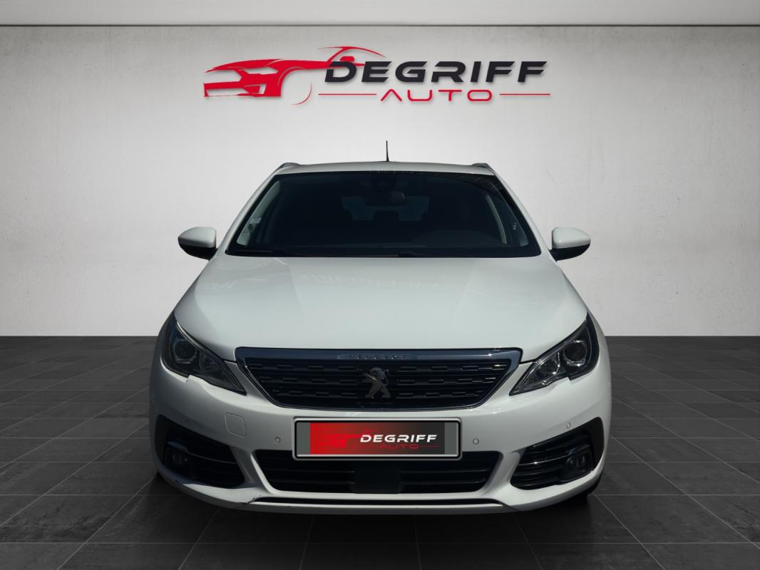 Peugeot 308 130ch SS EAT8 Tech Edition