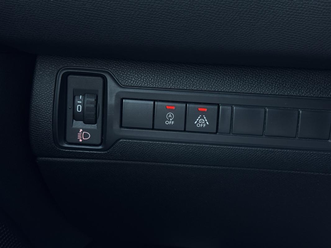 Peugeot 308 130ch SS EAT8 Tech Edition