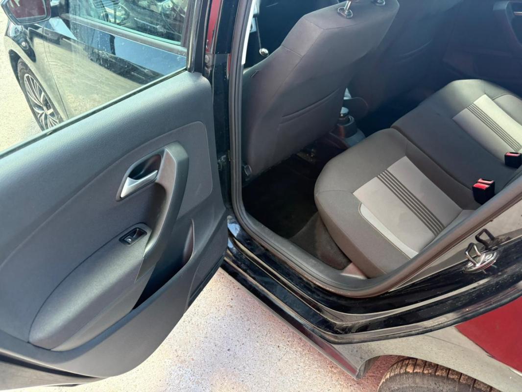 Volkswagen Polo ETHANOL 1.0L MPI 75CH | ENTIEREMENT REVISEE & GARANTIE 12 MOIS EUROPE