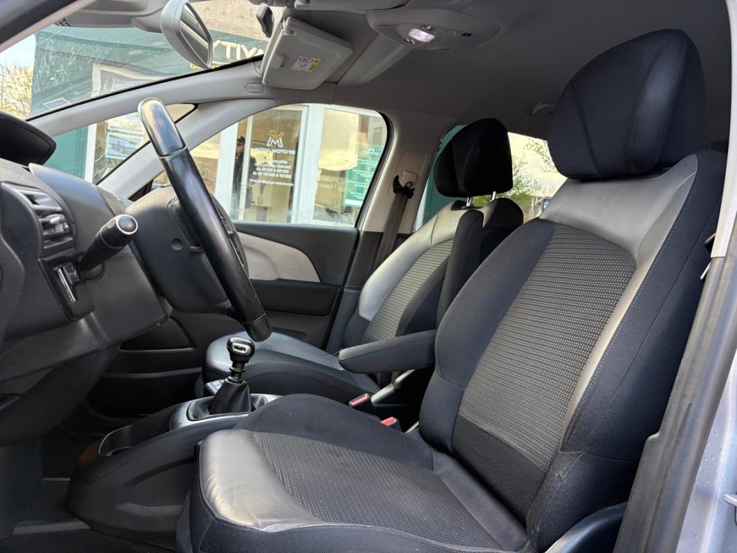 Citroen C4 FEEL 1.5 BlueHDi 130 cv *BON ETAT*