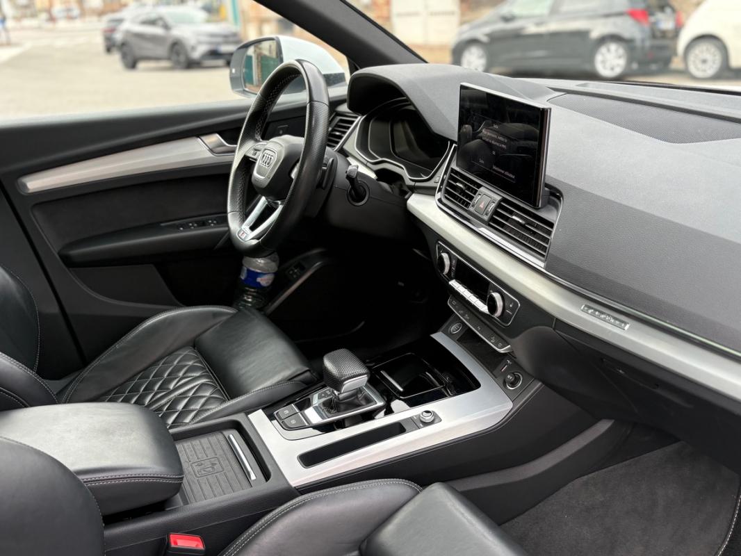 Audi Q5 S-LINE Phase 2 2.0 TFSI e 16V Hybrid Quattro S Tronic7 265 cv Boîte auto - TRES BON ETAT