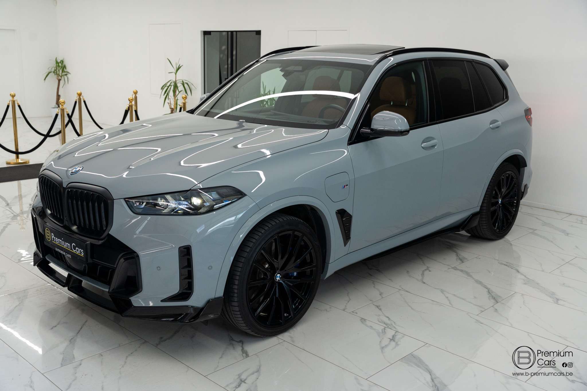 BMW X5 xDrive50e hybrid M-Performance bodykit! Pano, H&K, Acc, Hud!