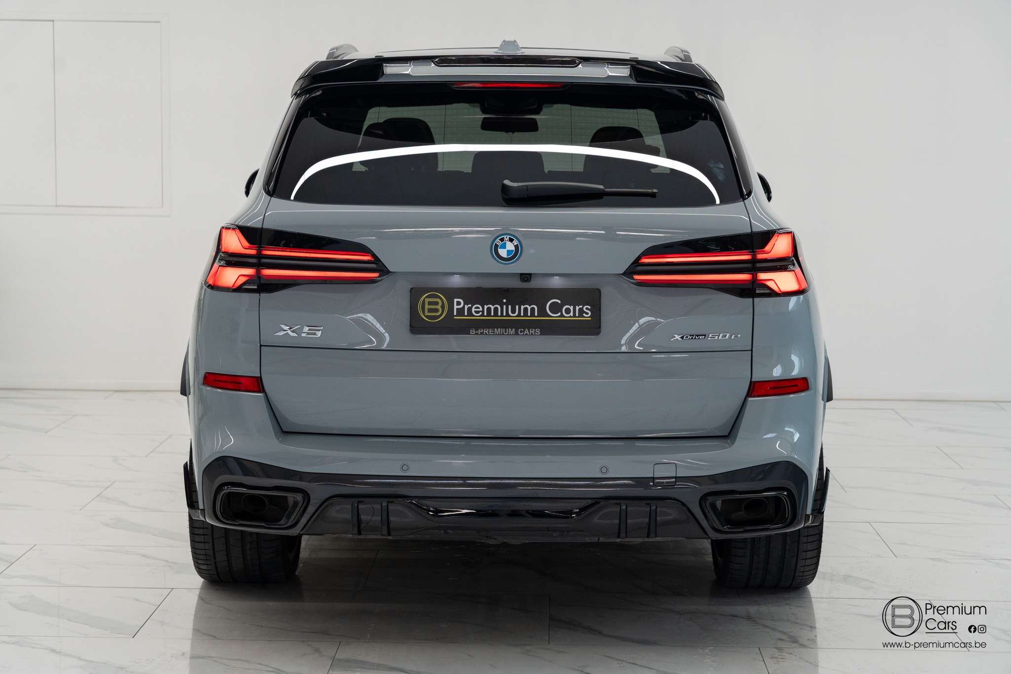 BMW X5 xDrive50e hybrid M-Performance bodykit! Pano, H&K, Acc, Hud!