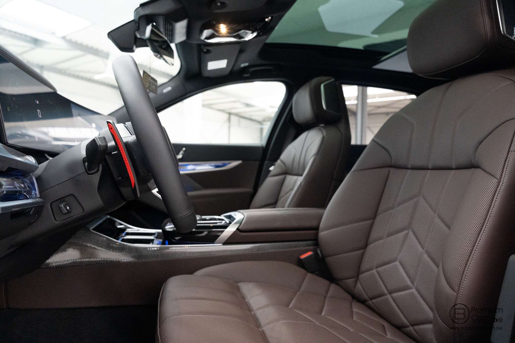 BMW 760 e xDrive Individual! FULL OPTIONS! TV!