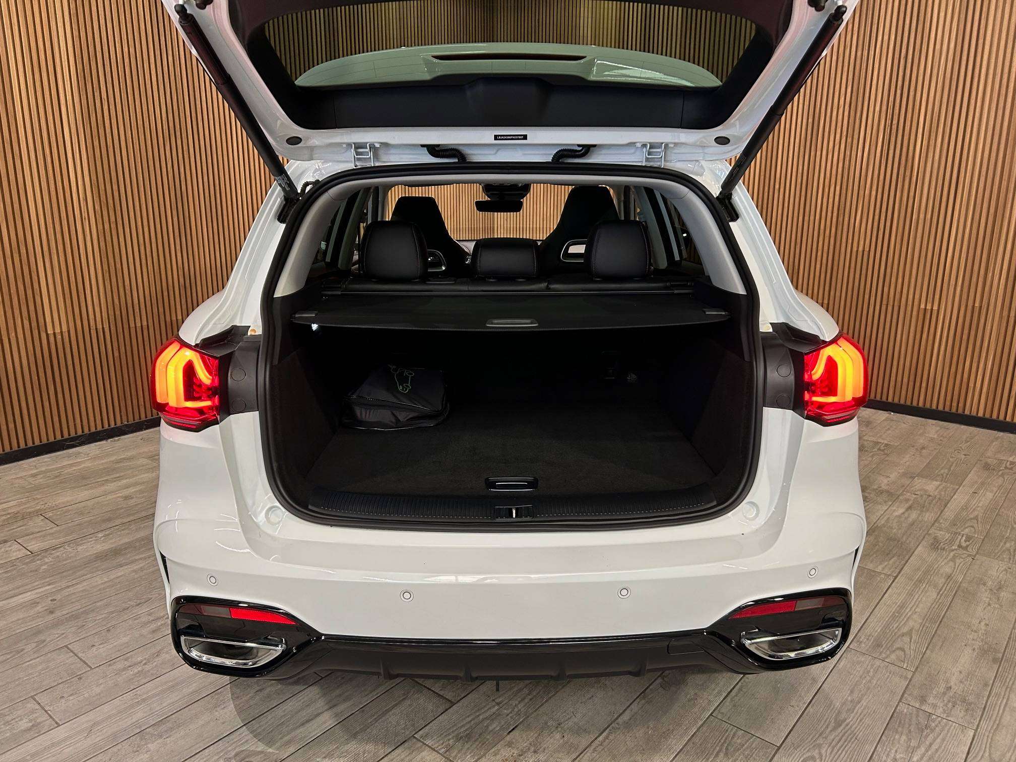 MG EHS 1.5T PHEV Luxury Alu18"/Acc/Pano/Led/Leder/SportZet/Gps/Cam360/Keyless *1j garantie*