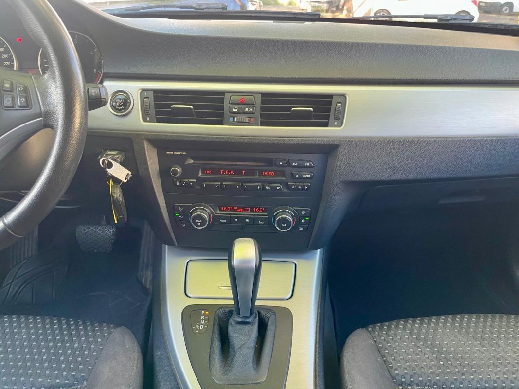 Bmw Serie 3 E91 318D EDITION BA