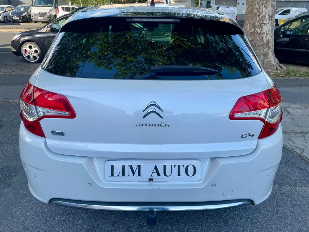 Citroen C4 1.6 e-HDi 115 EXCLUSIVE+ BMP6